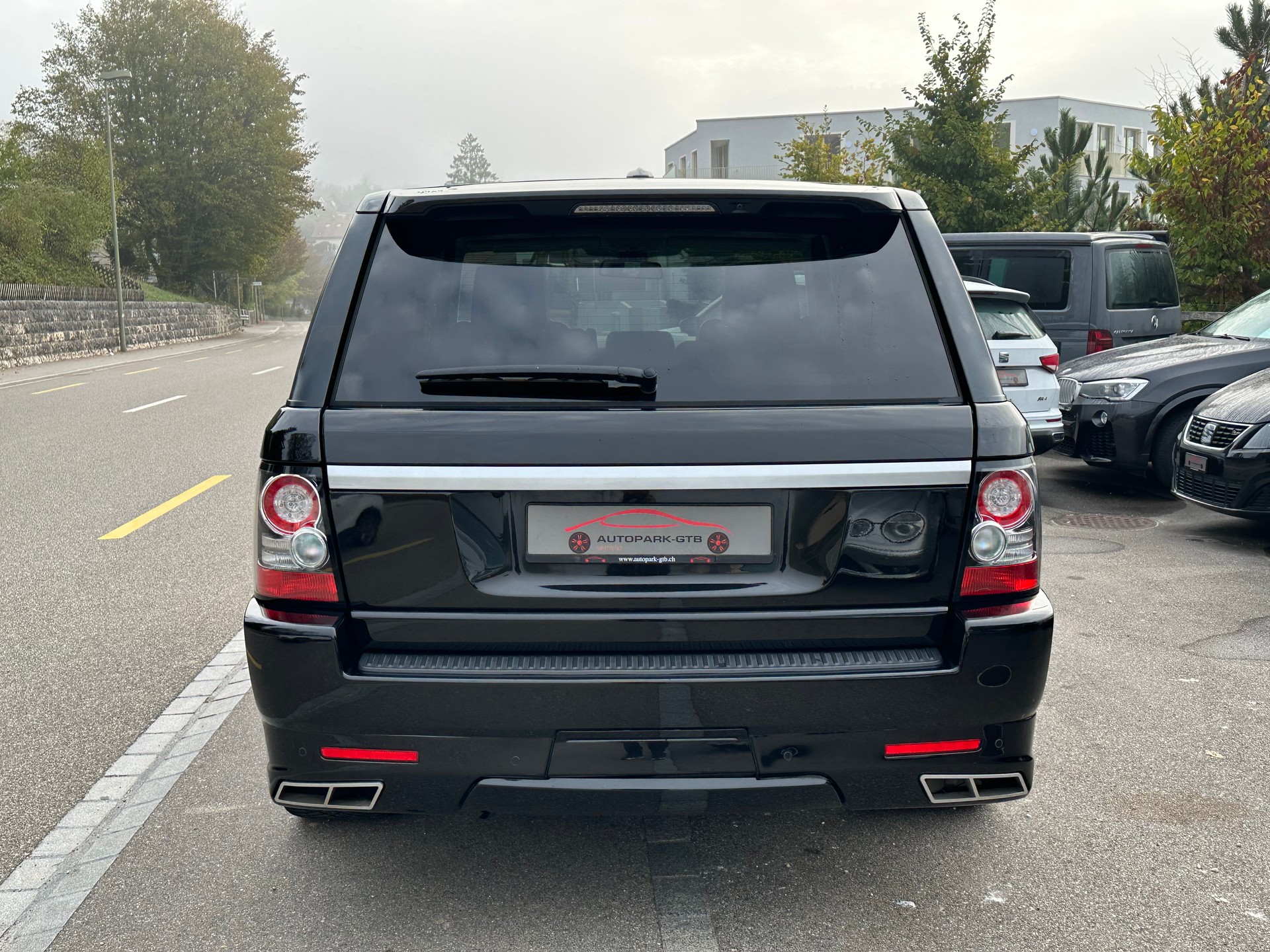 LAND ROVER Range Rover Sport 3.0 TDV6 Zermatt Automatic-image-7