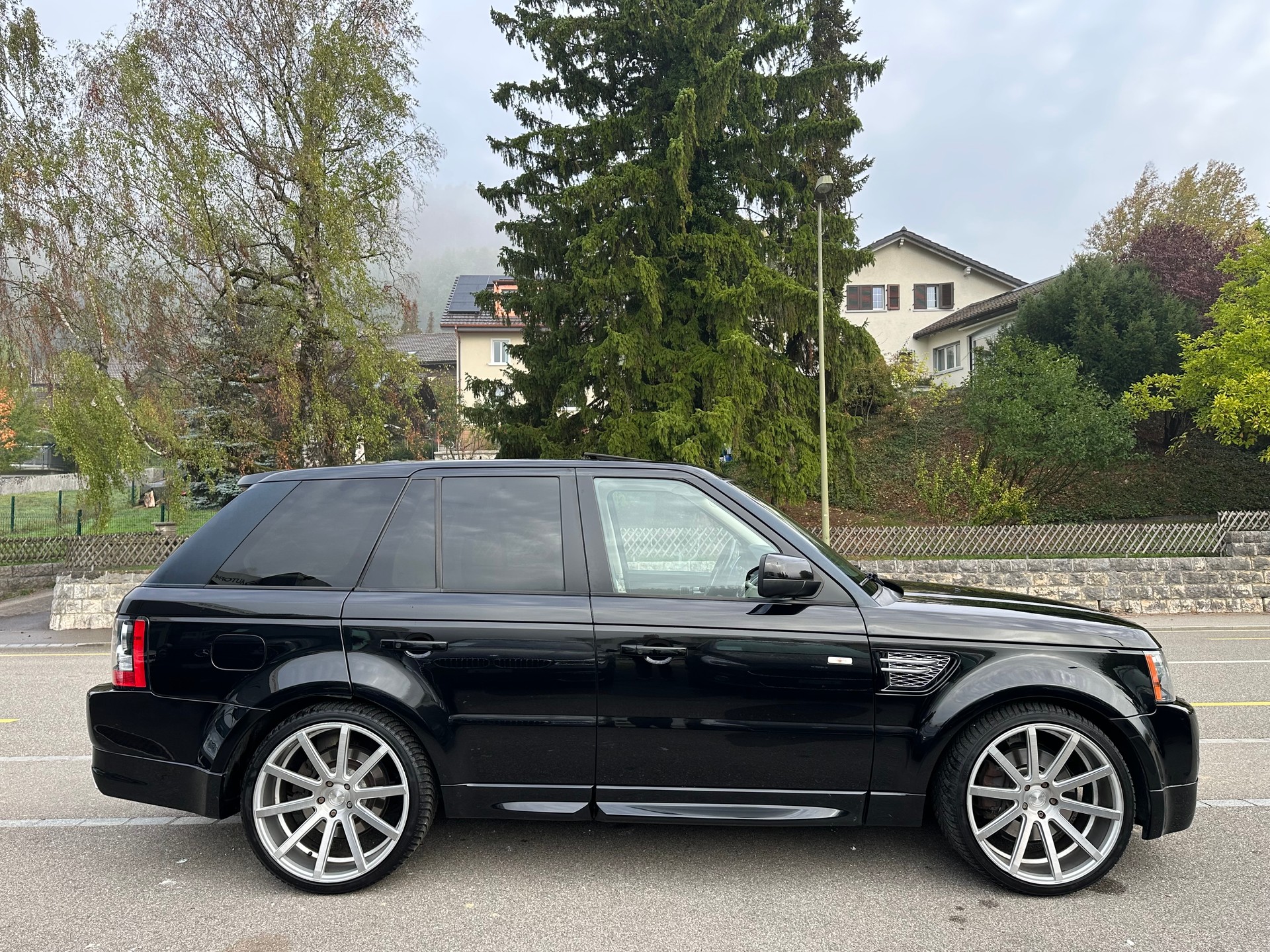 LAND ROVER Range Rover Sport 3.0 TDV6 Zermatt Automatic-image-3