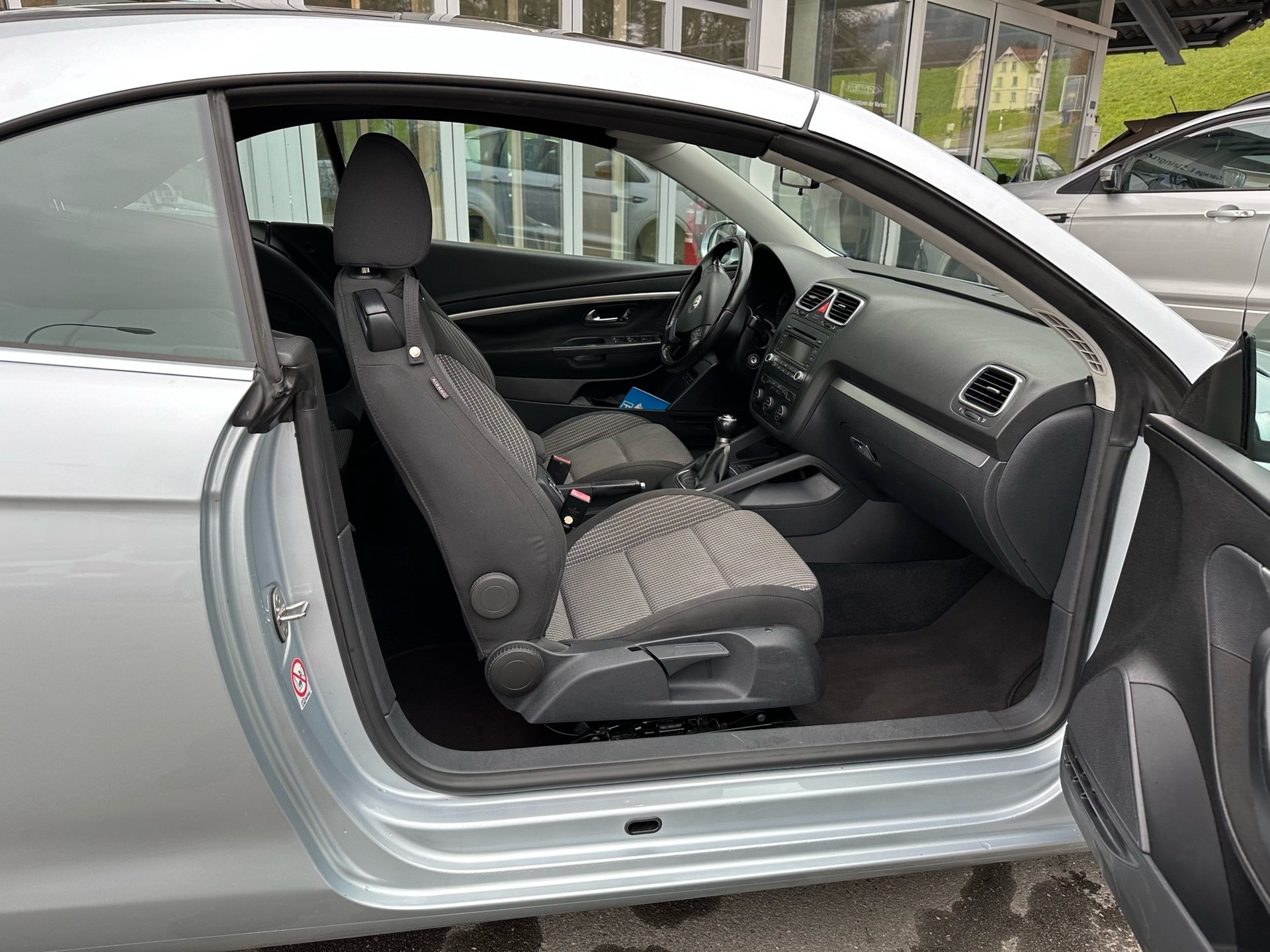 VW Eos 2.0 FSI-image-5