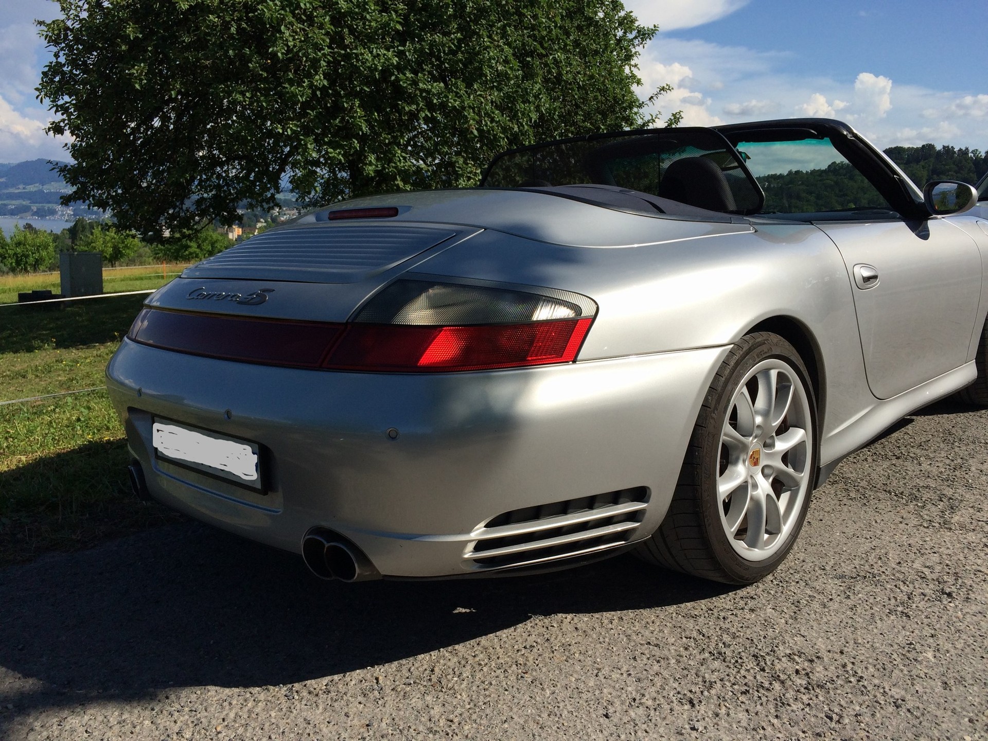 PORSCHE 911 Carrera 4 S Cabrio-image-11