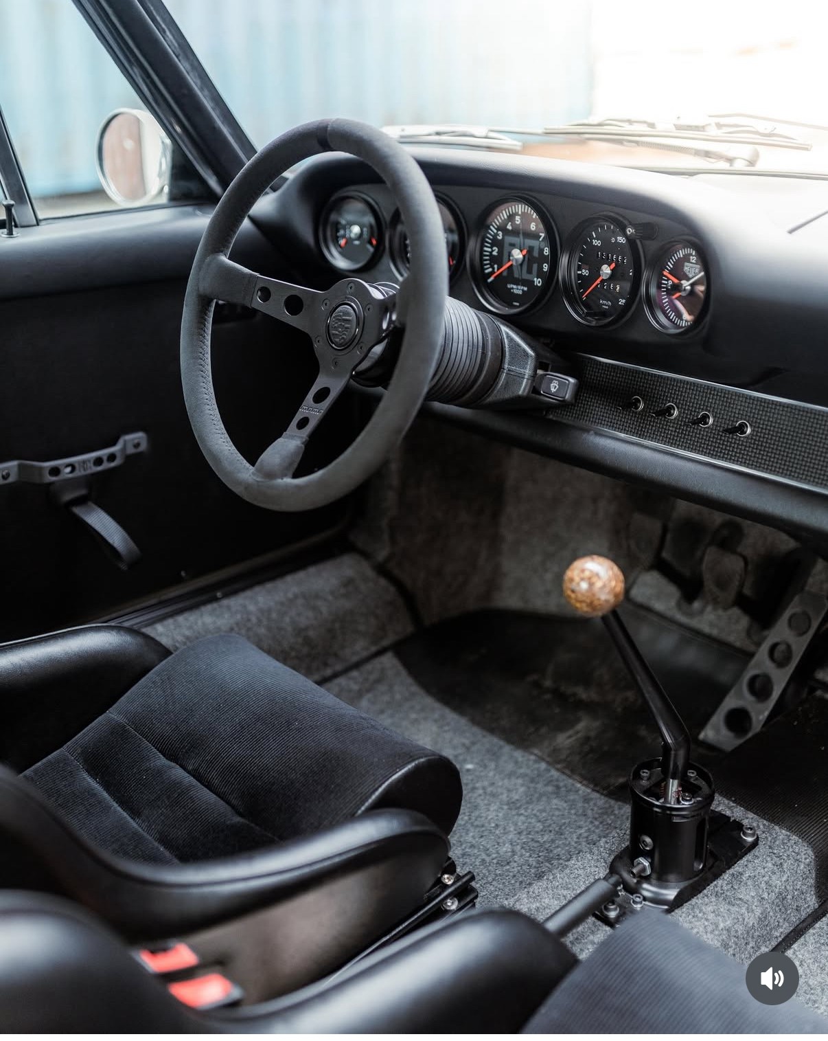 PORSCHE ST Backdate-image-2