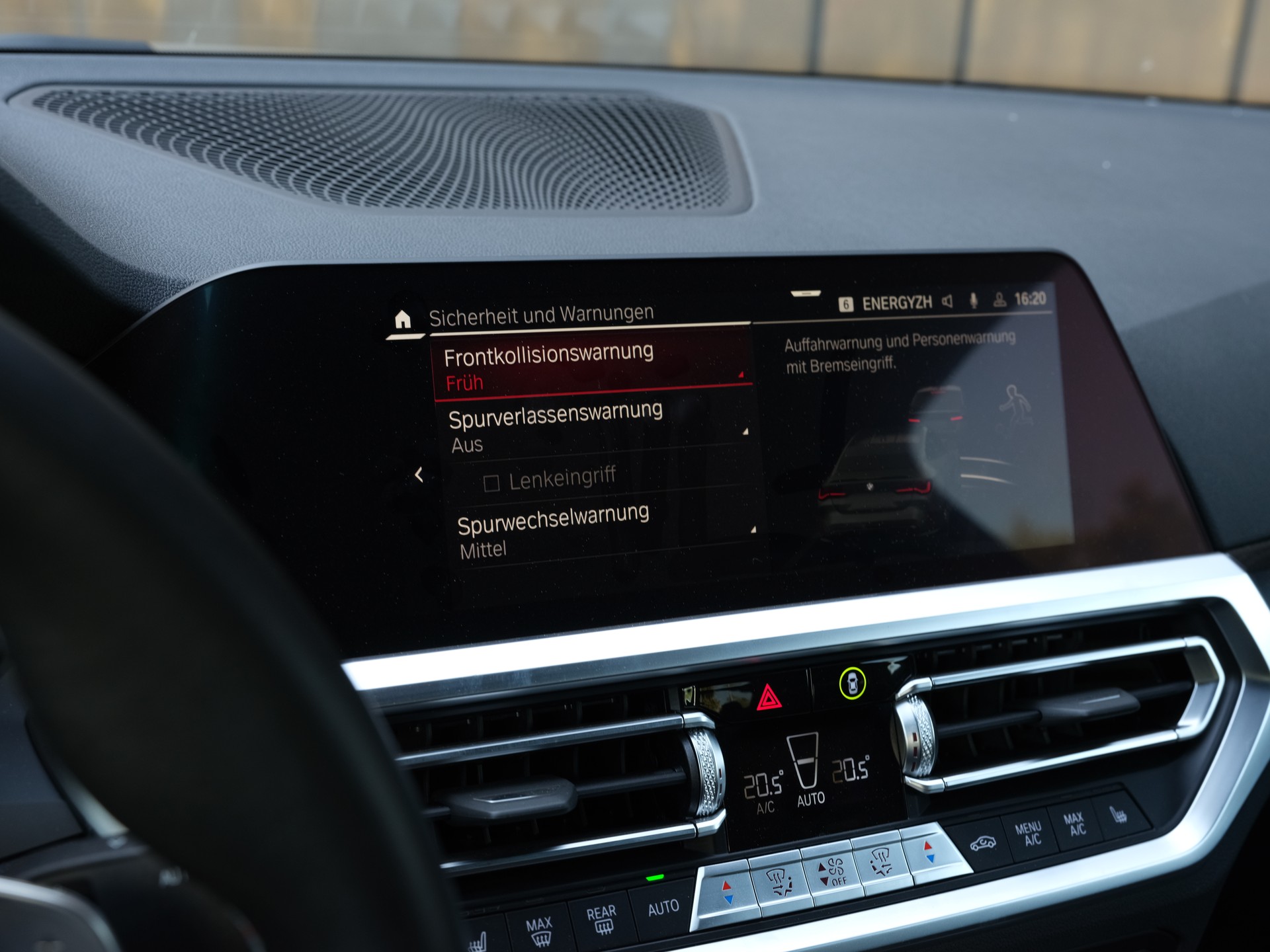 BMW M4 Coupé Competition M xDrive-image-18