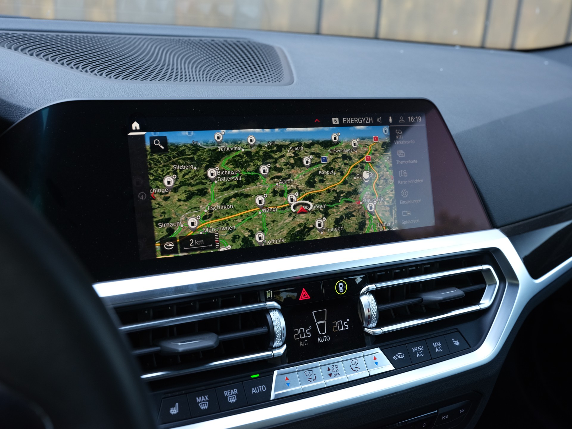 BMW M4 Coupé Competition M xDrive-image-17