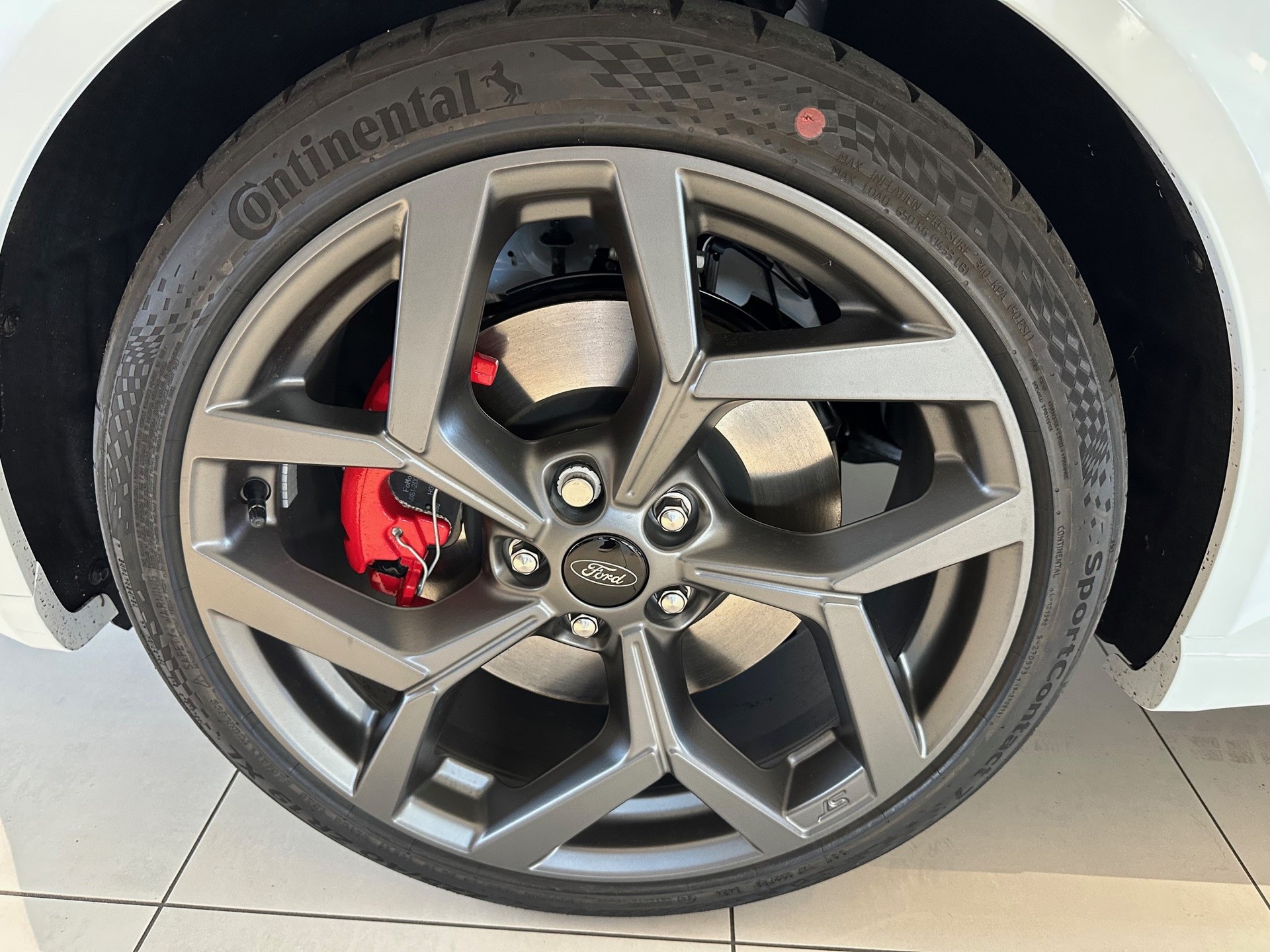 FORD Puma 1.0 EcoB Hybrid 160 ST Grynau Edition-image-9