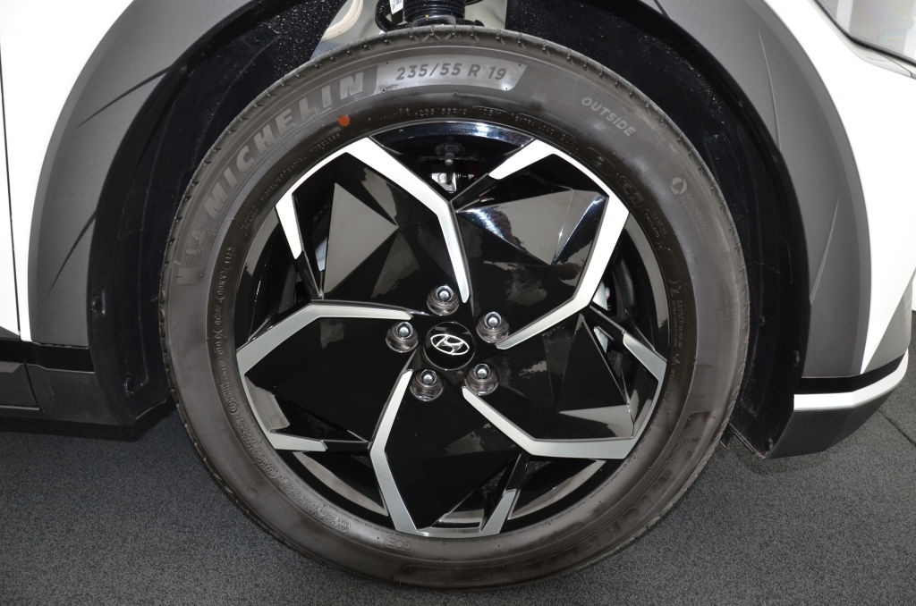 HYUNDAI Ioniq 5 77,4kWh 4WD Techniq-image-9