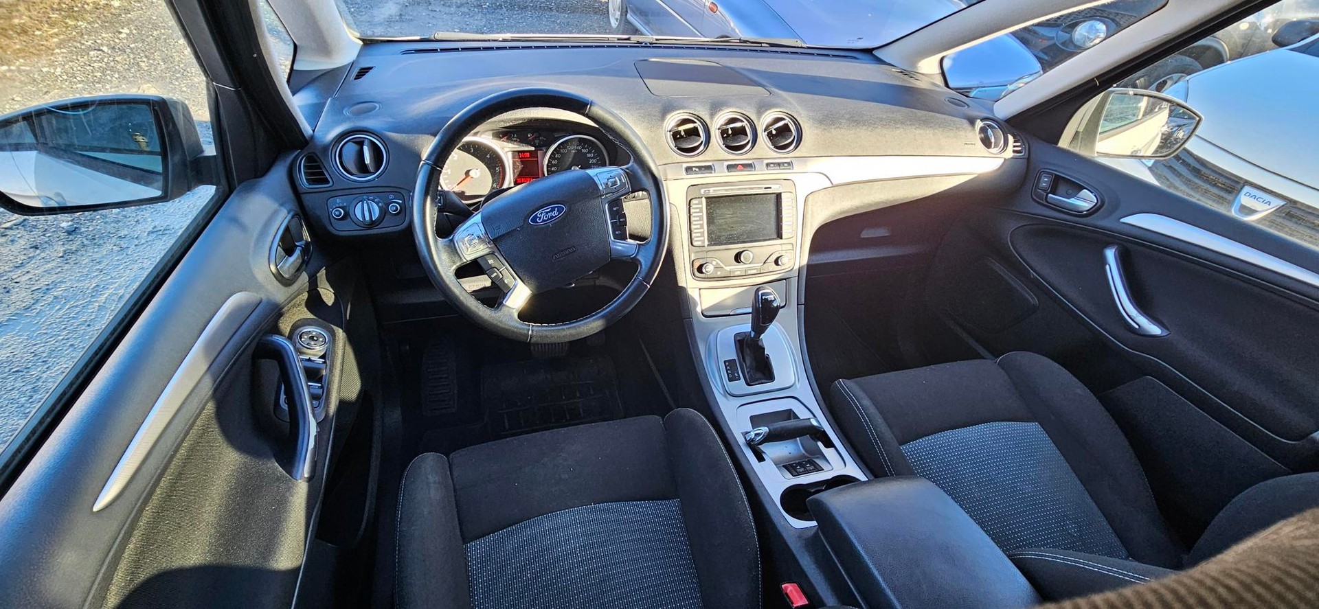 FORD S-Max 2.0 TDCi Titanium PowerShift-image-11