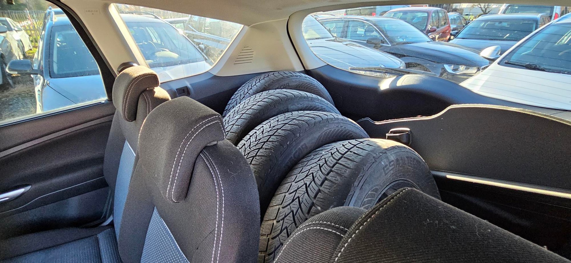 FORD S-Max 2.0 TDCi Titanium PowerShift-image-4