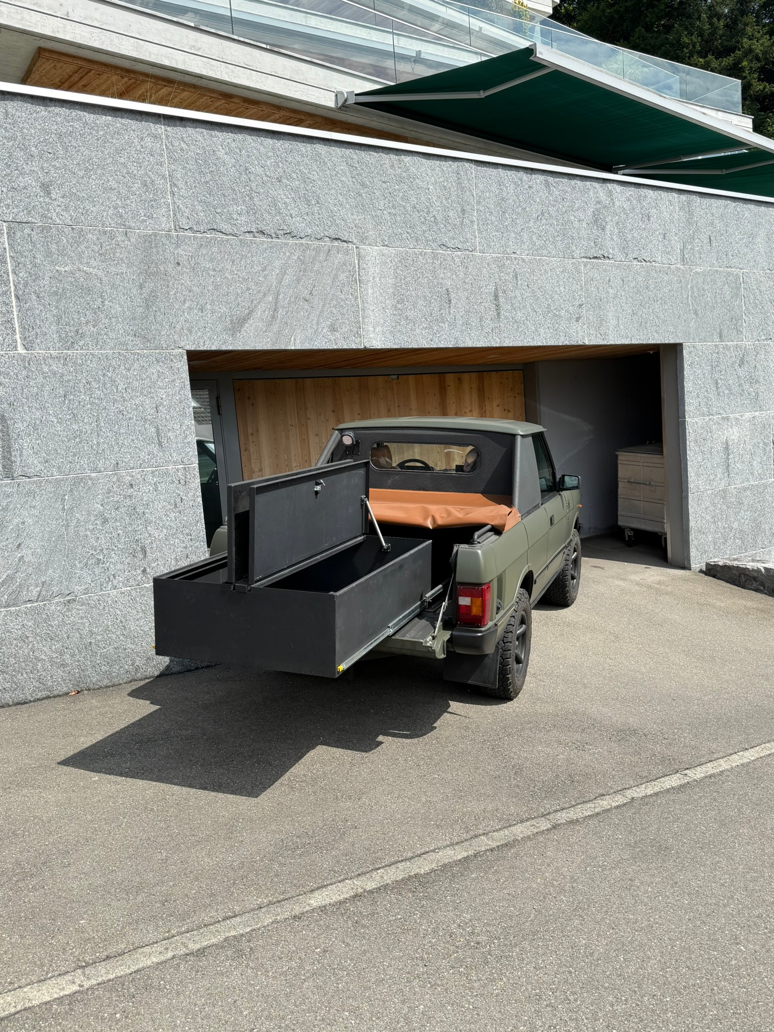 LAND ROVER Unikat von Emil Frey gebaut-image-6