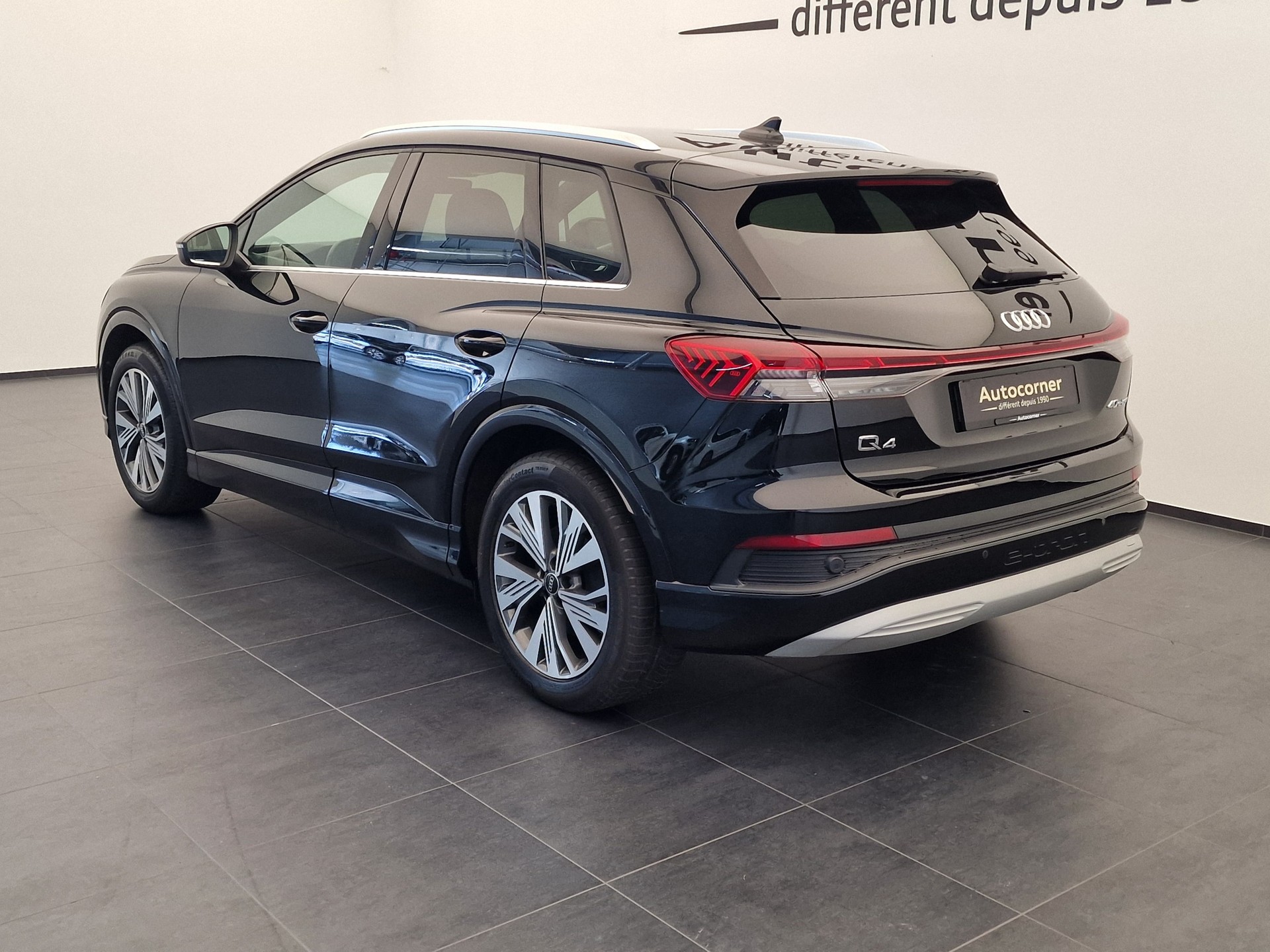AUDI Q4 e-tron 40-image-8