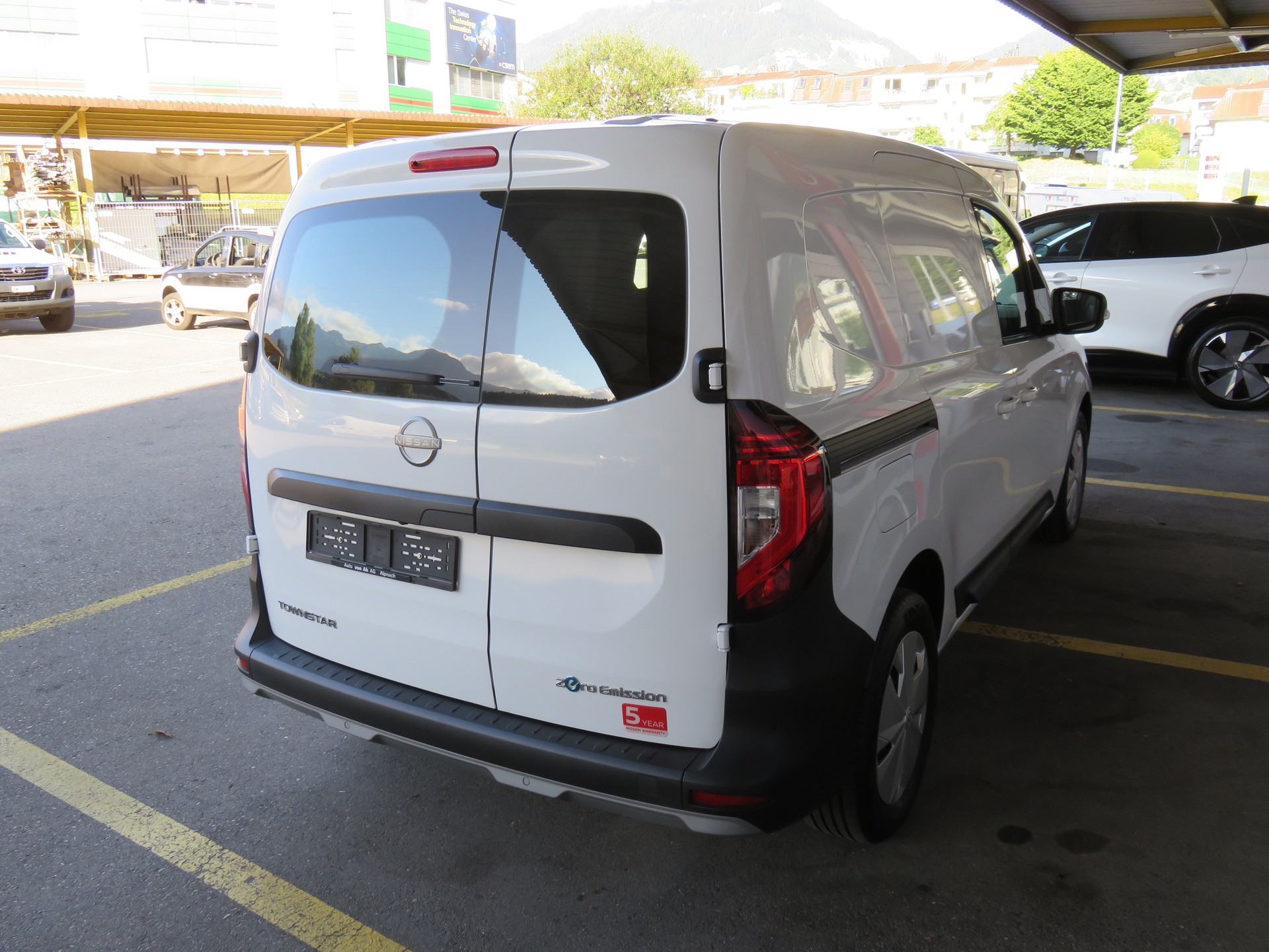 NISSAN Townstar EV45 kWh 22kW L1 N-Connecta-image-6