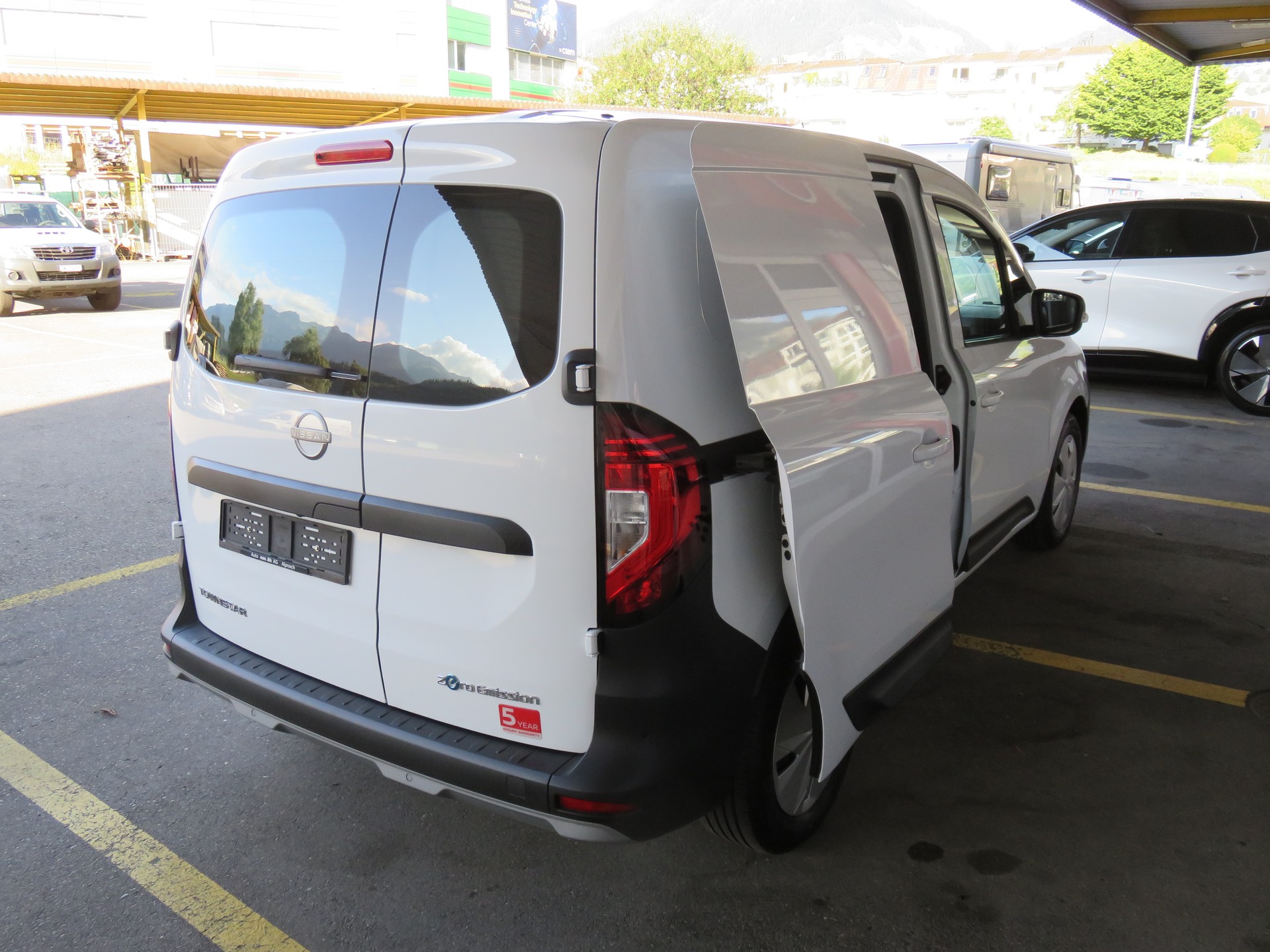 NISSAN Townstar EV45 kWh 22kW L1 N-Connecta-image-7