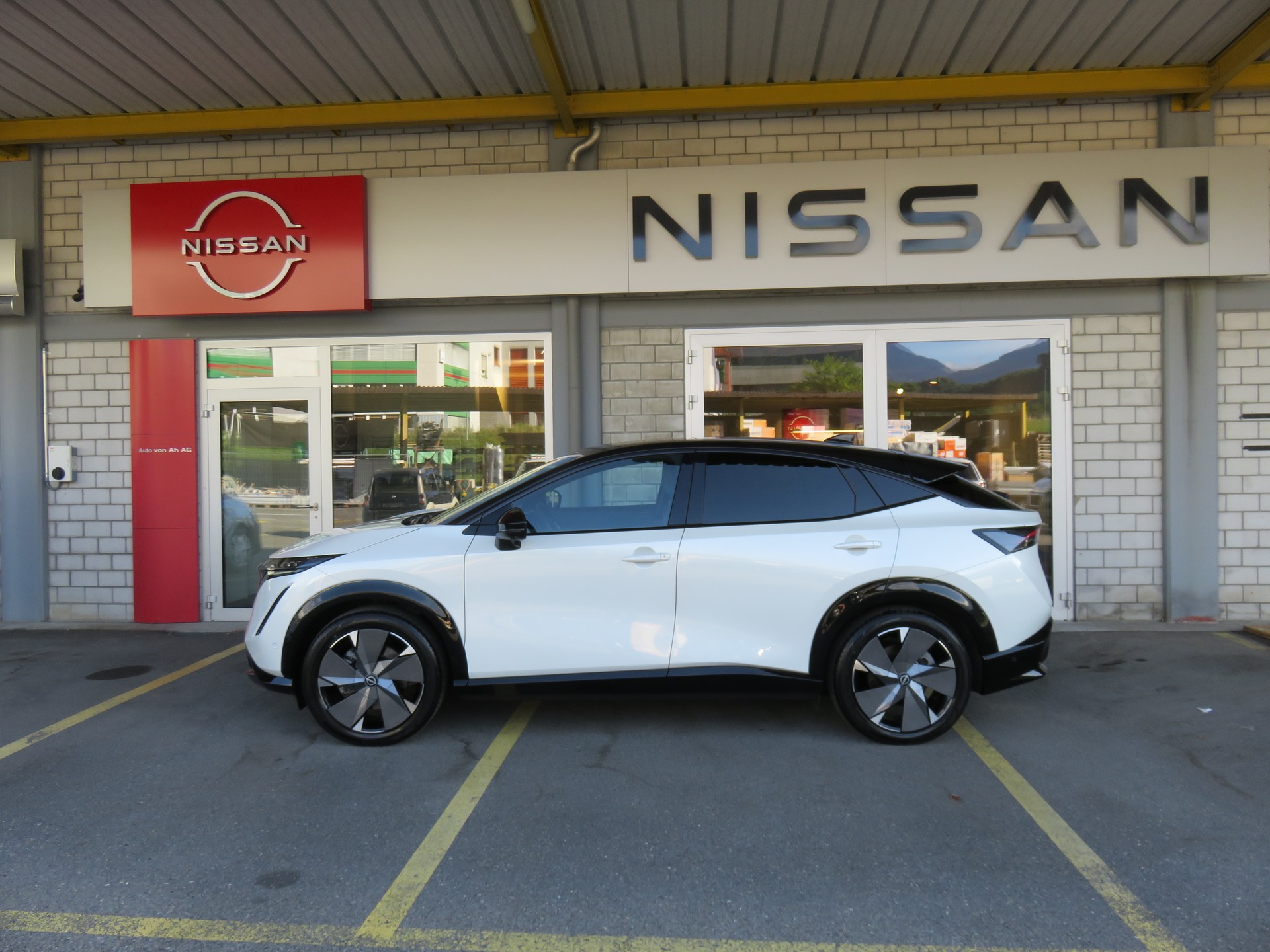 NISSAN Townstar EV45 kWh 22kW L1 N-Connecta-image-3