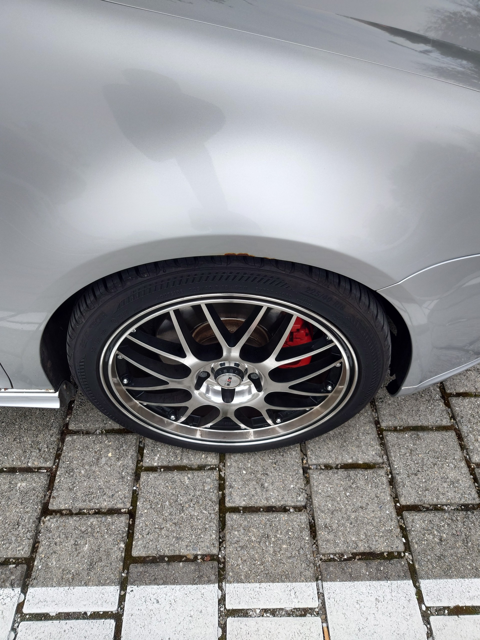 VW Golf 2.0 TFSI GTI-image-5