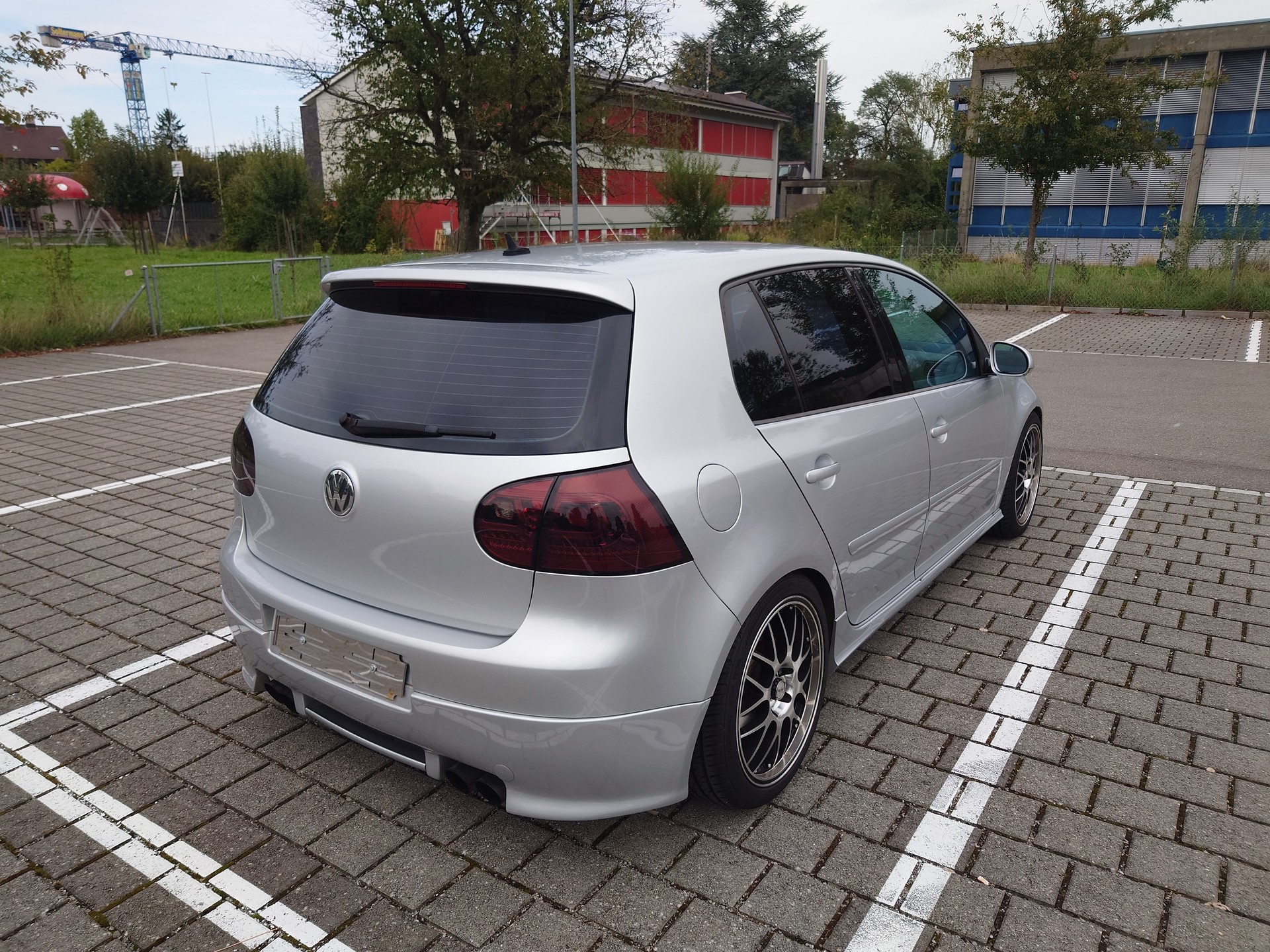 VW Golf 2.0 TFSI GTI-image-3