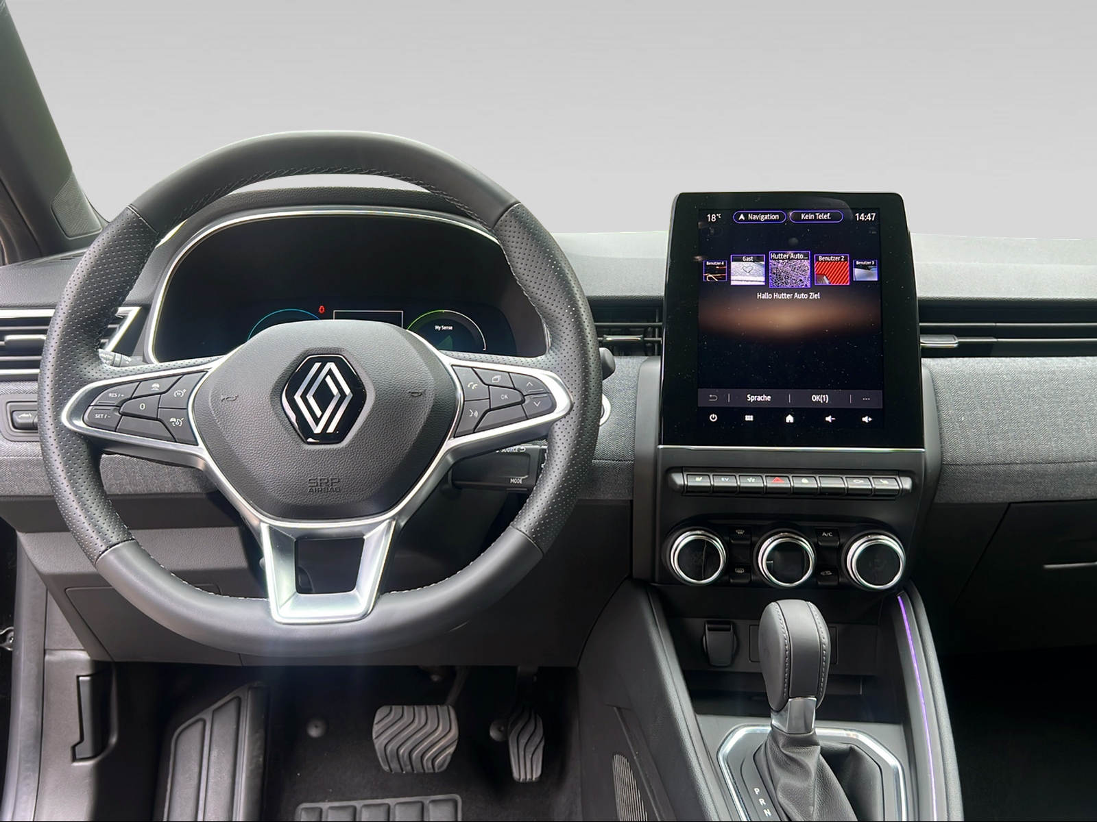 RENAULT CLIO techno E-TECH full hybrid 145-image-4