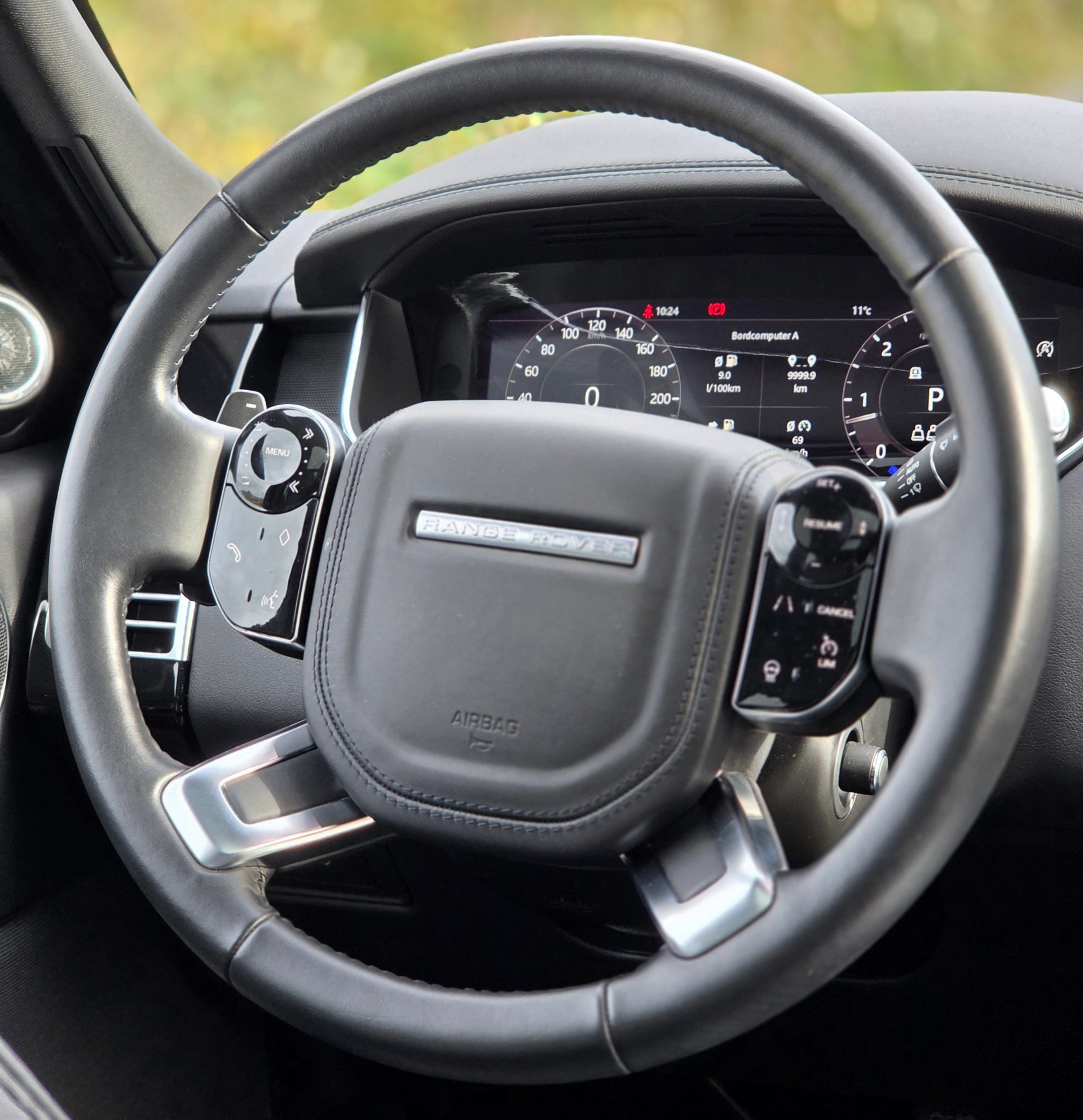 LAND ROVER Range Rover 3.0 SDV6 Autobiography Automatic-image-6