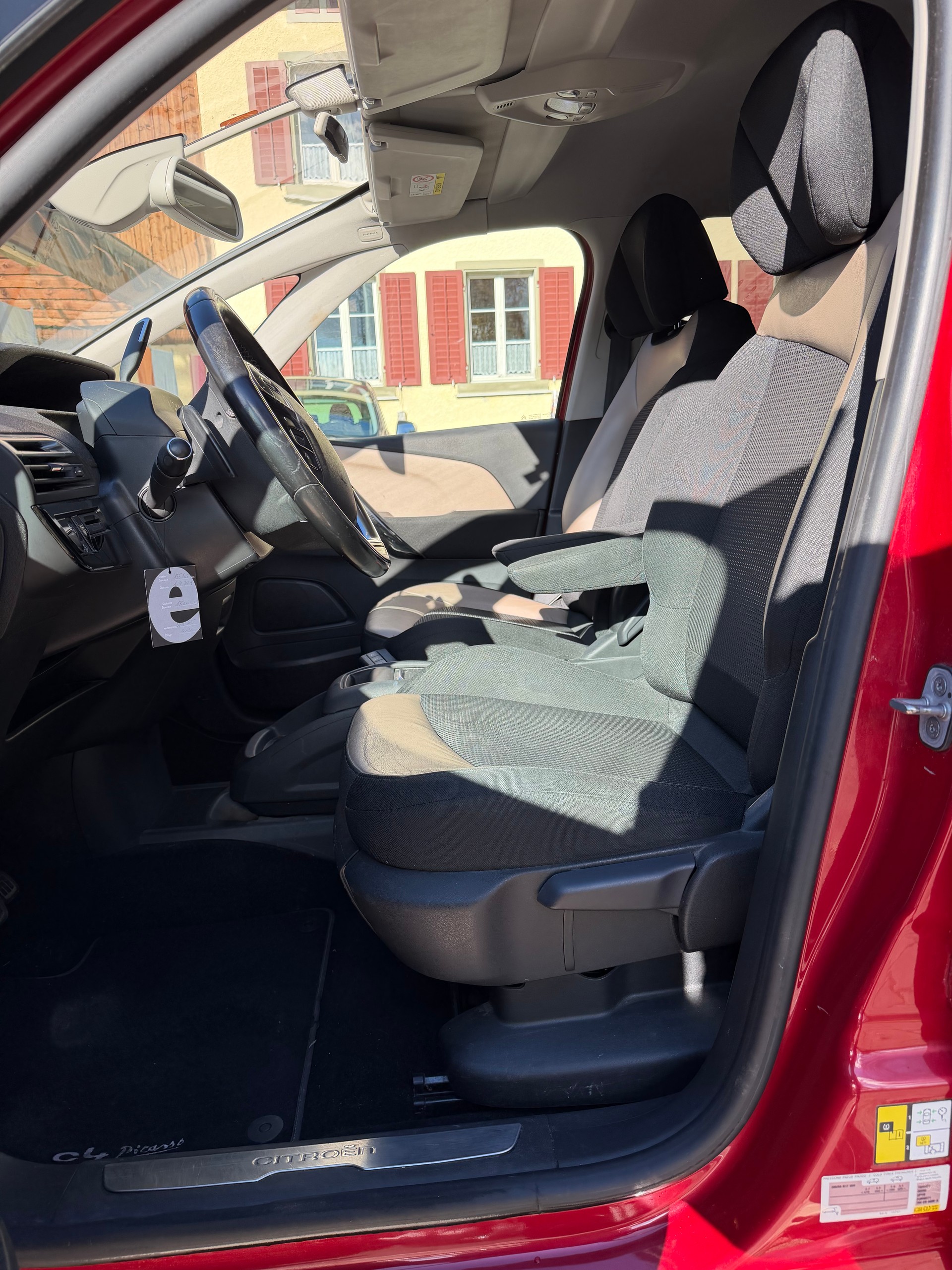 CITROEN Grand C4 Picasso 2.0 BlueHDi Intensive Automatic-image-5