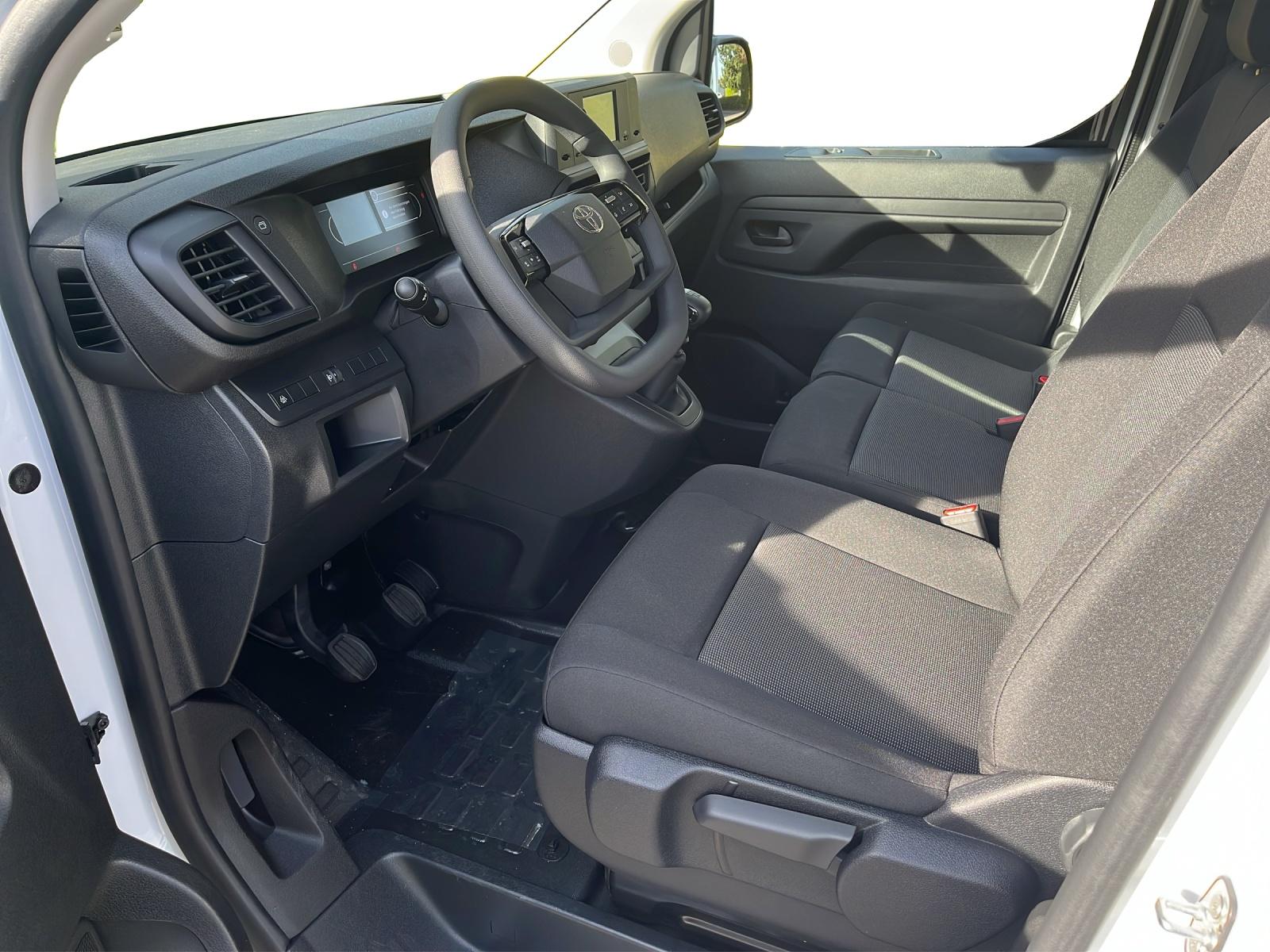 TOYOTA PROACE Van L1 1.5 D Active-image-5