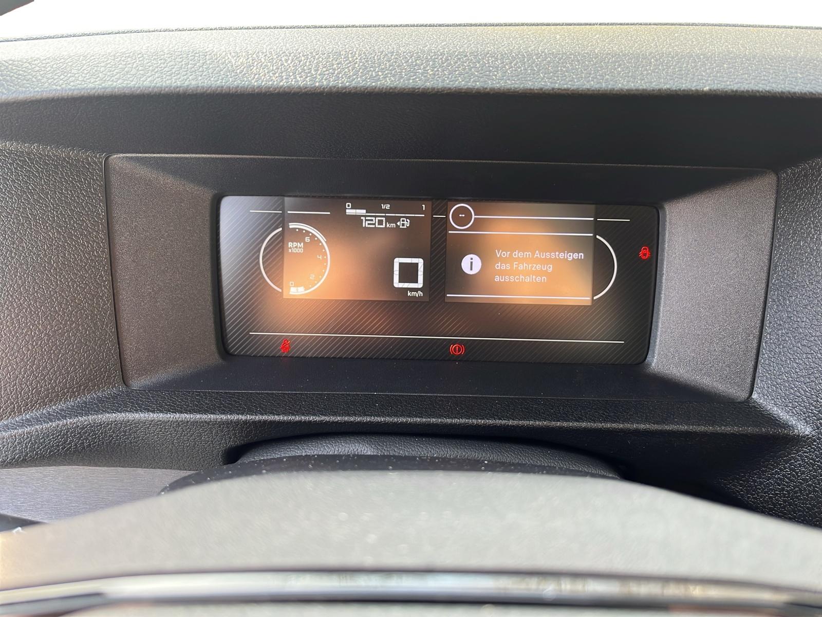 TOYOTA PROACE Van L1 1.5 D Active-image-7