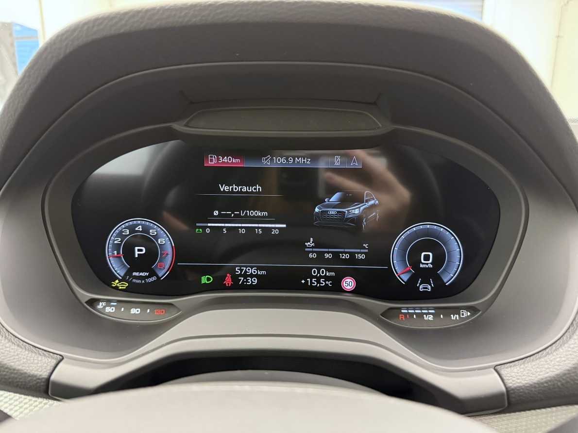 AUDI Q2 35 TFSI advanced S-tronic-image-8