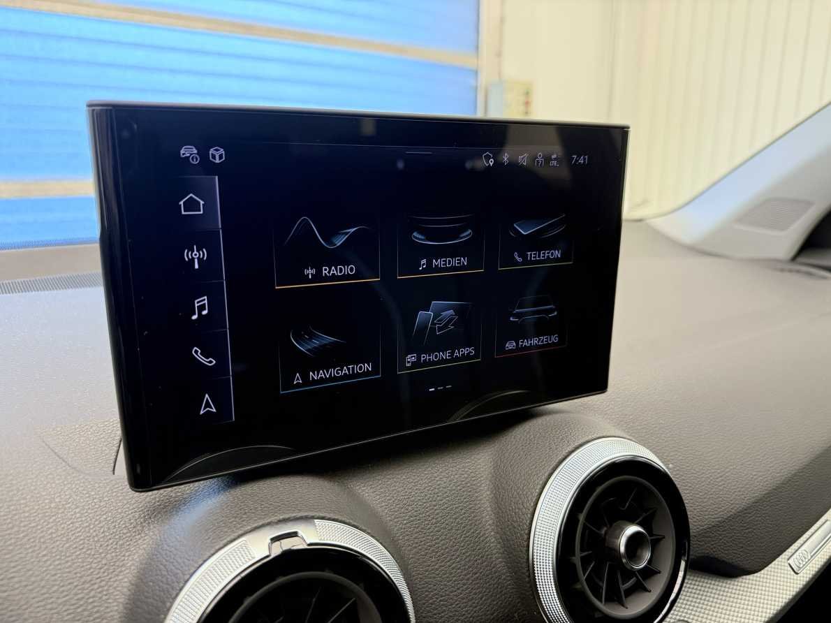 AUDI Q2 35 TFSI advanced S-tronic-image-13