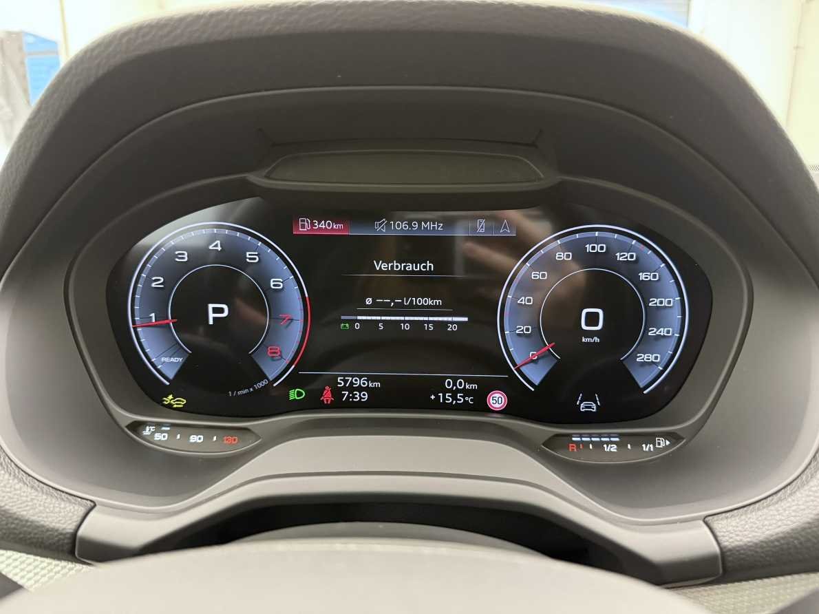 AUDI Q2 35 TFSI advanced S-tronic-image-7
