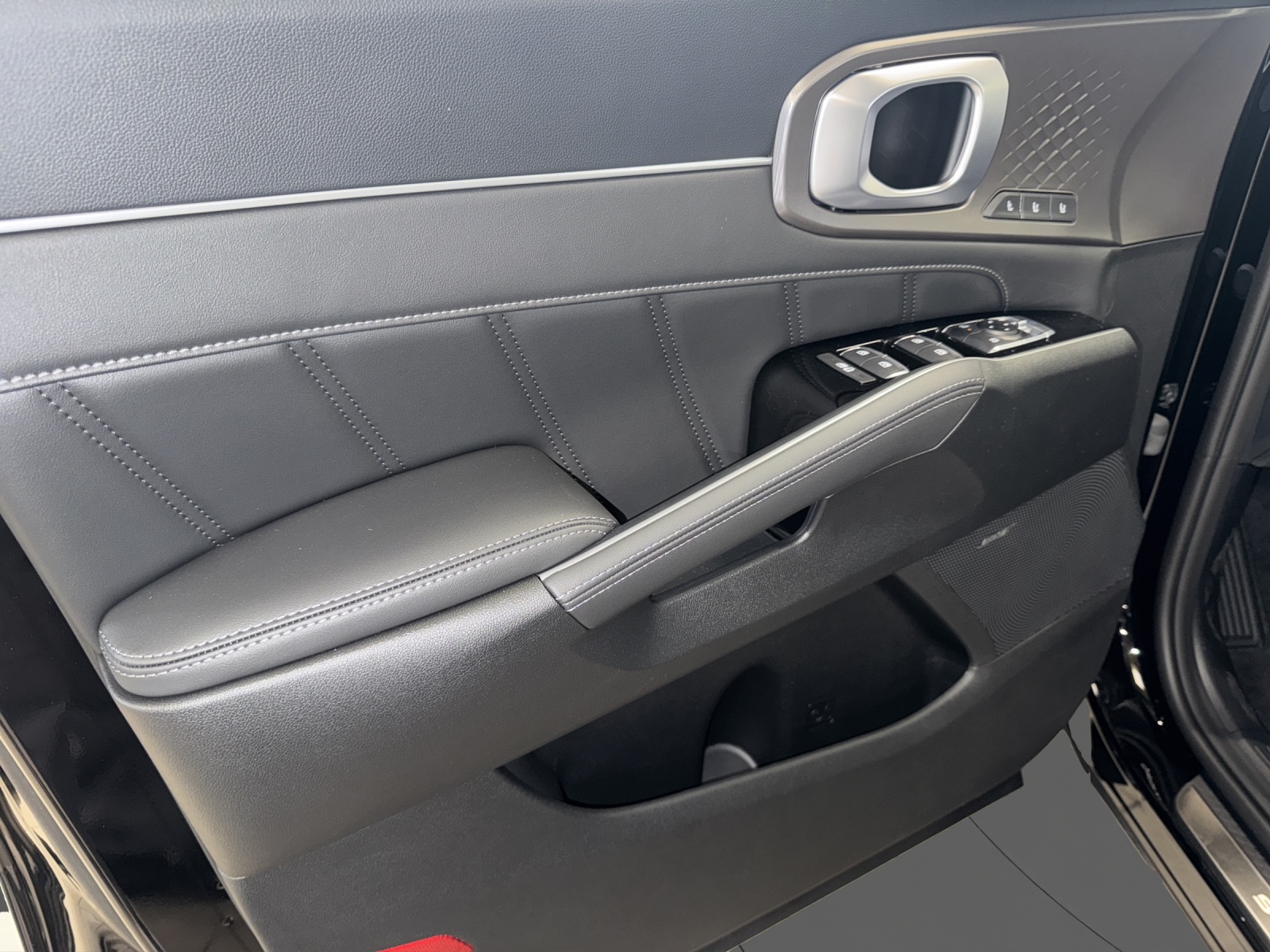 KIA Sorento 2.2 SmartD Style 7P-image-12