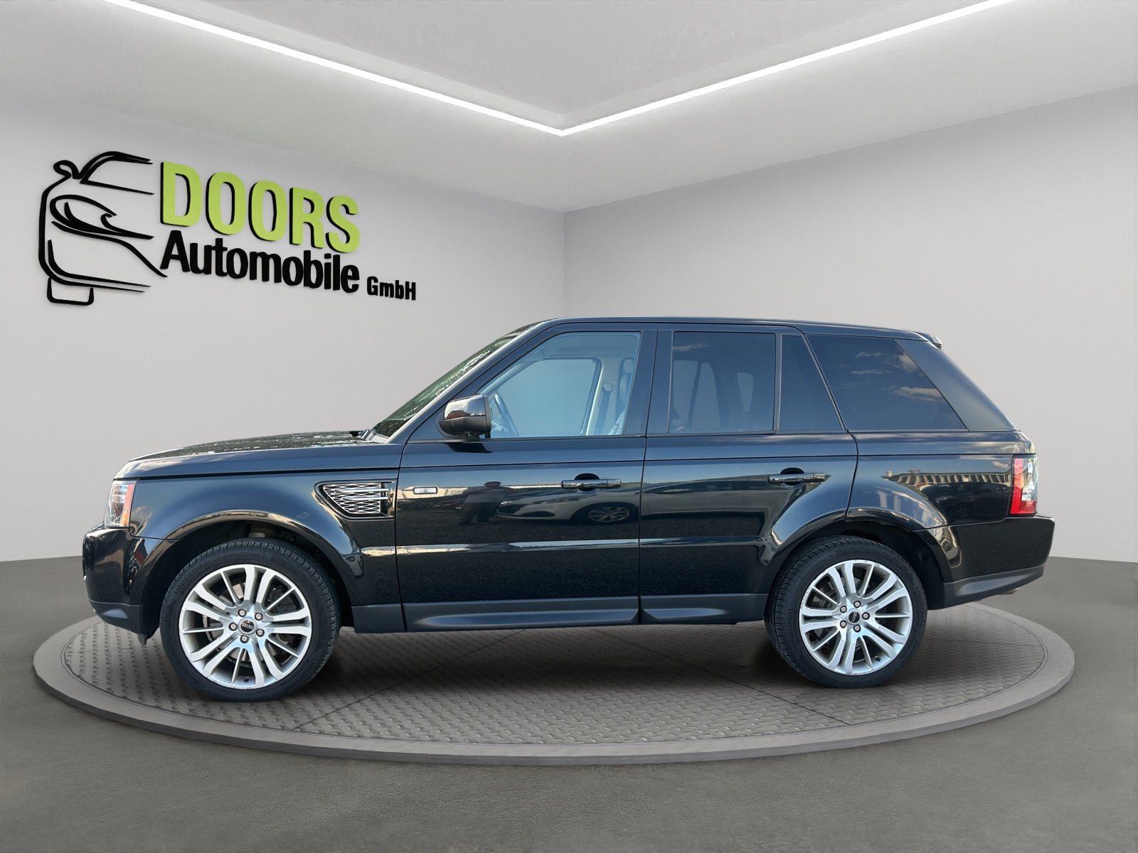 LAND ROVER Range Rover Sport 3.0 TDV6 SE Automatic-image-6