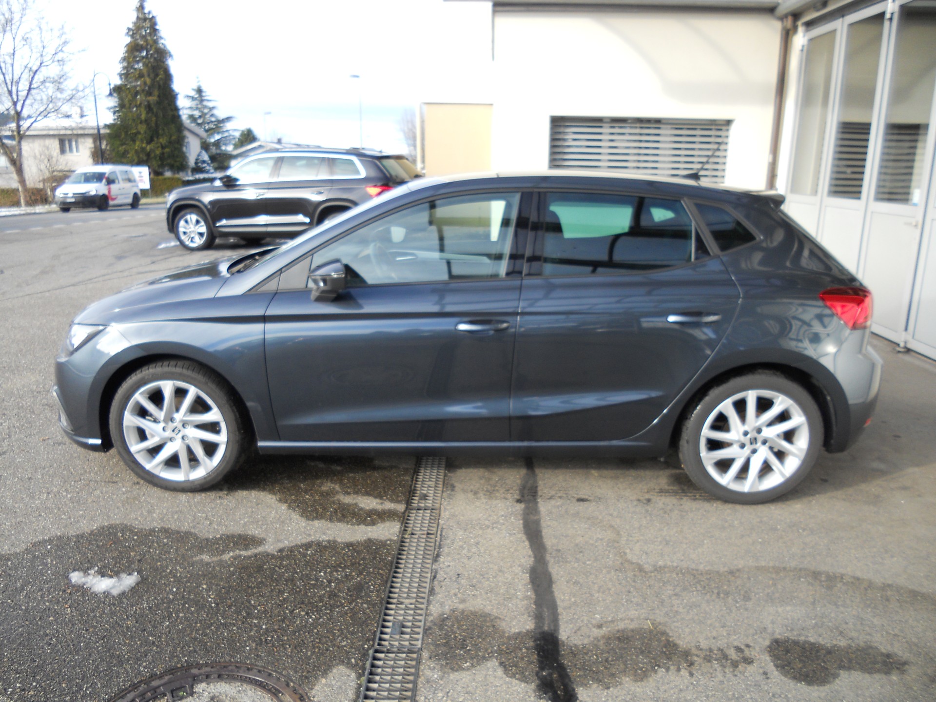 SEAT Ibiza 1.0 EcoTSI FR DSG-image-1