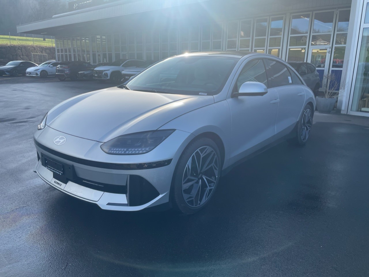 HYUNDAI Ioniq 6 77kWh Launch Edition 4WD-showroom-element-2