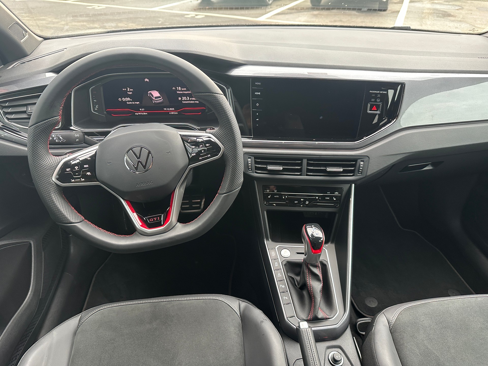 VW Polo 2.0 TSI GTI DSG-image-6
