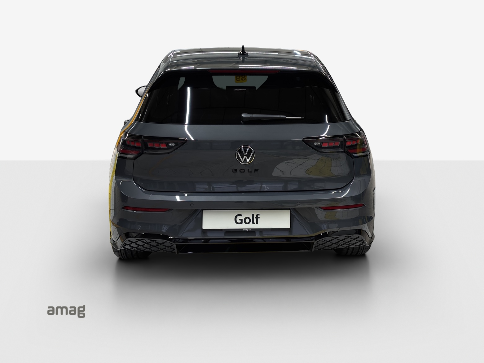 VW Golf 1.5 e TSI mHEV R-Line DSG-image-3