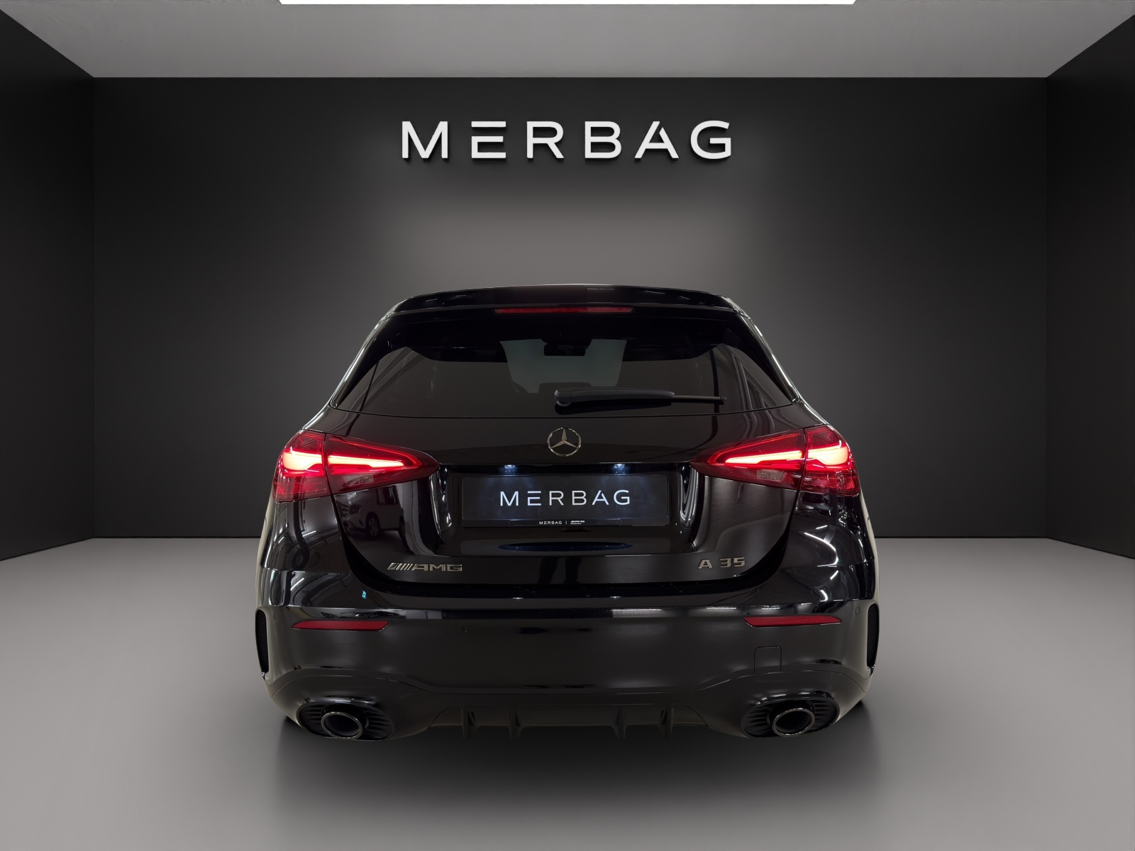 MERCEDES-BENZ A AMG 35 4Matic 8G-DCT-image-5