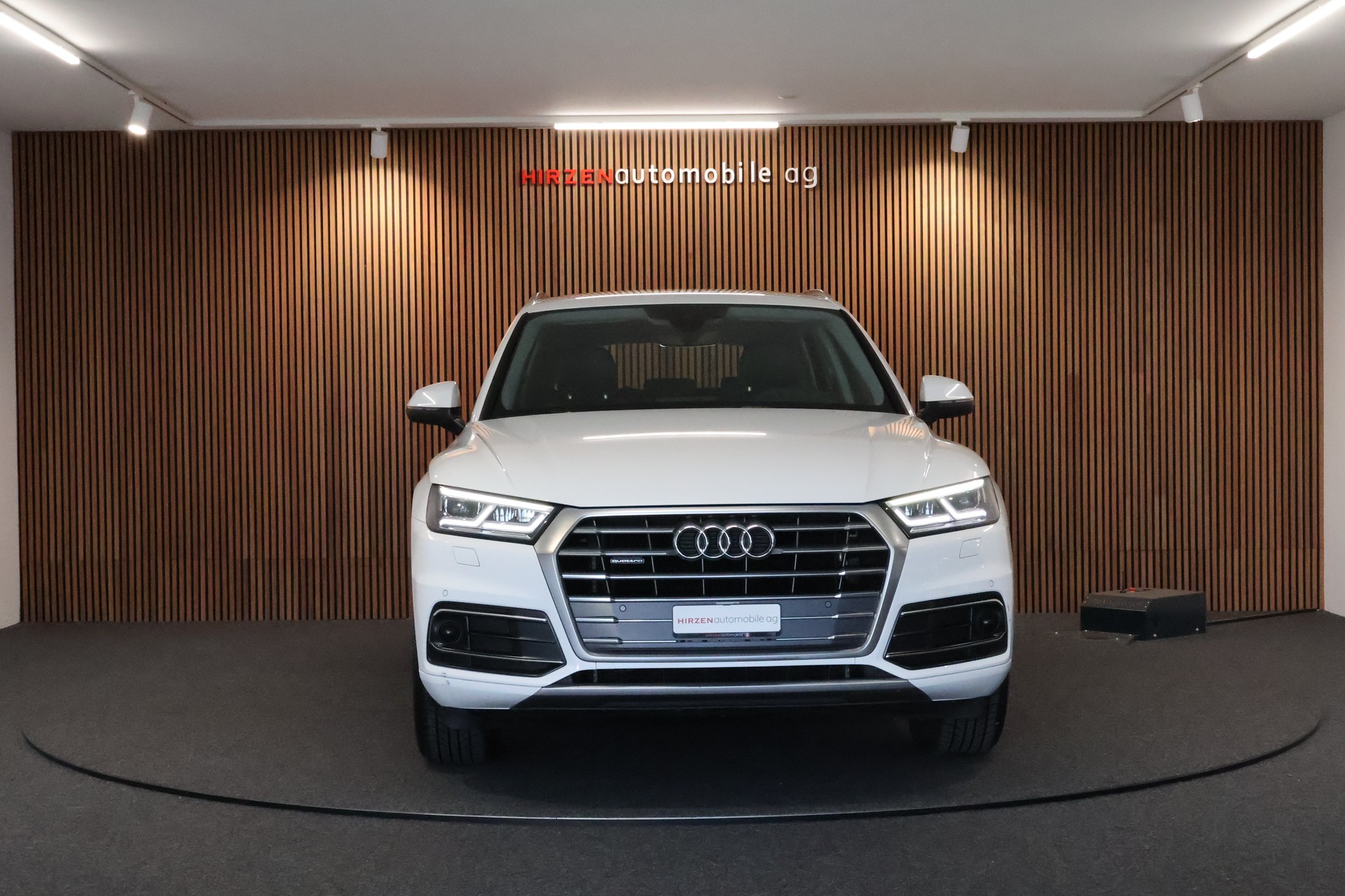 AUDI Q5 2.0 TDI sport quattro S-tronic-image-7