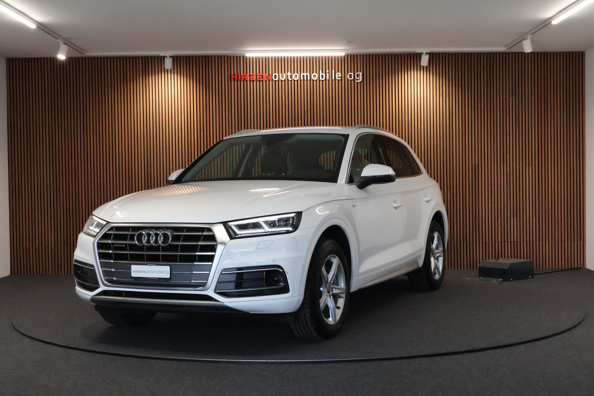 AUDI Q5 2.0 TDI sport quattro S-tronic-image-0