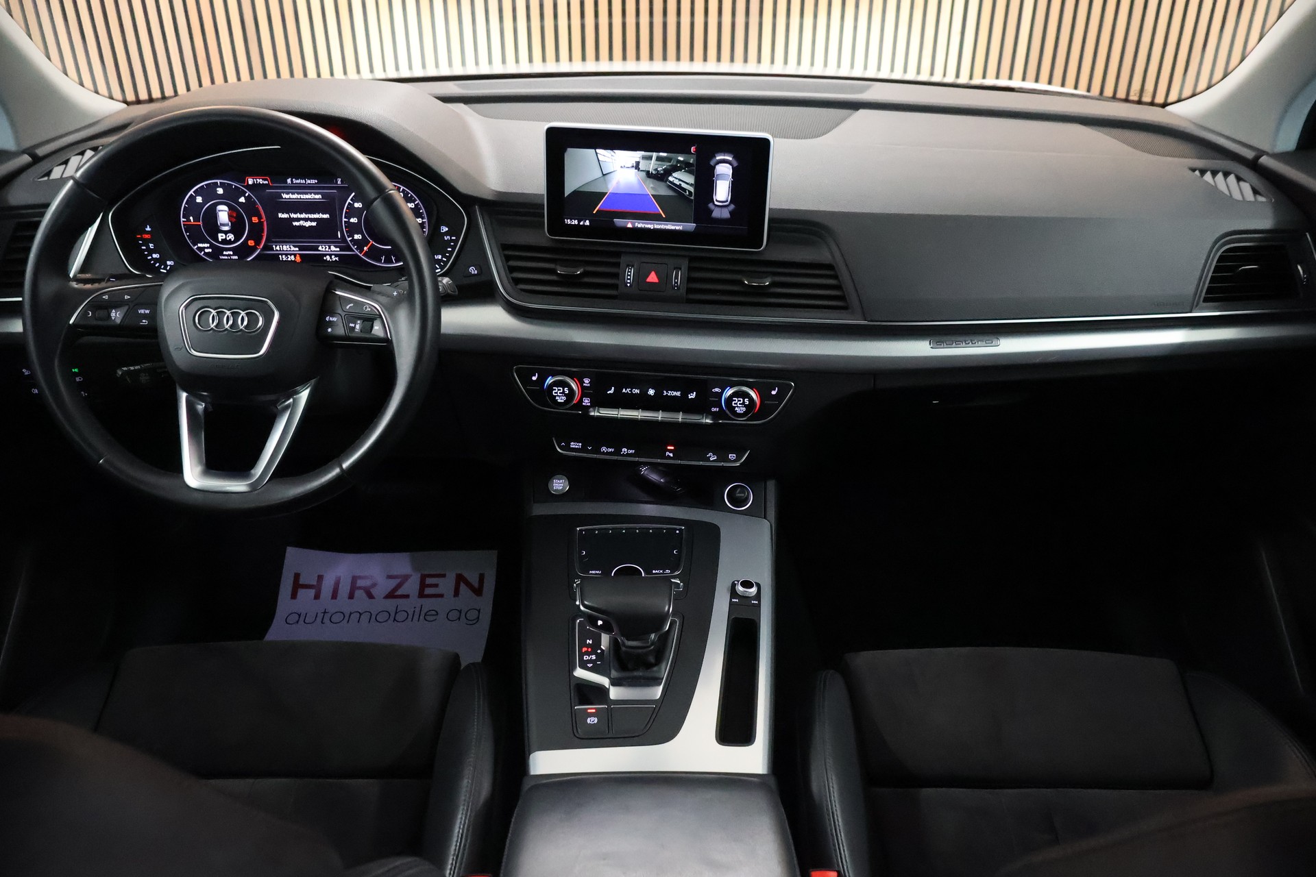AUDI Q5 2.0 TDI sport quattro S-tronic-image-18