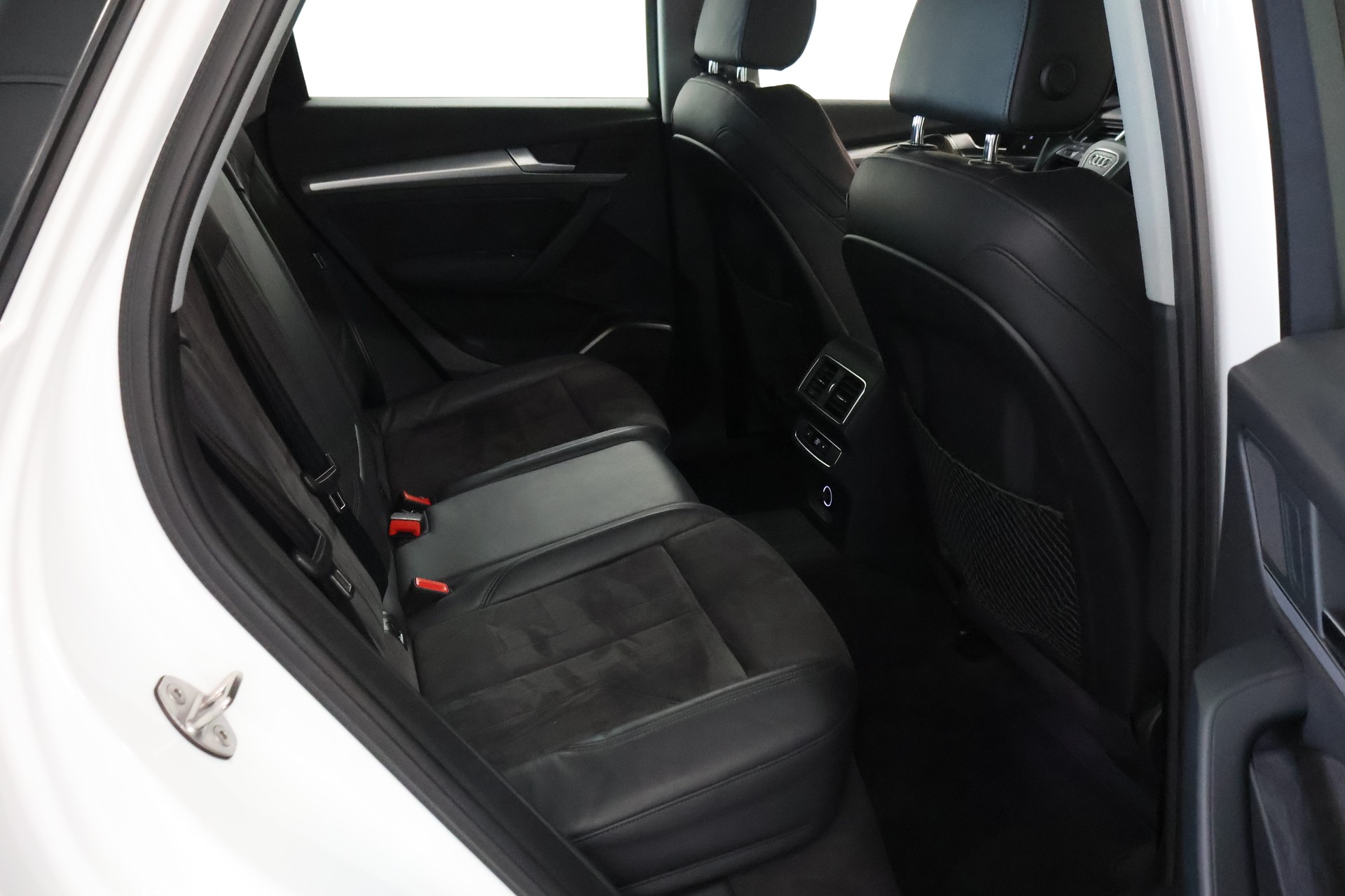 AUDI Q5 2.0 TDI sport quattro S-tronic-image-14