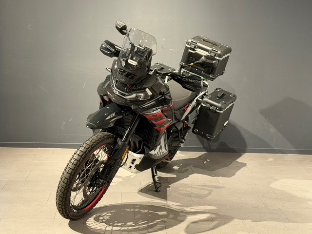 CF MOTO 800MT-X-showroom-element-2