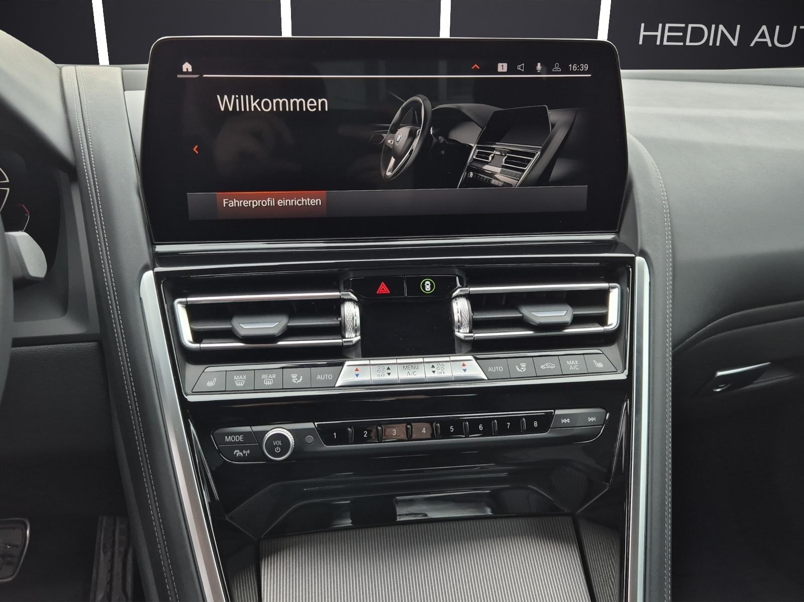 BMW 840i xDrive Cabriolet M Sport Pro-image-18