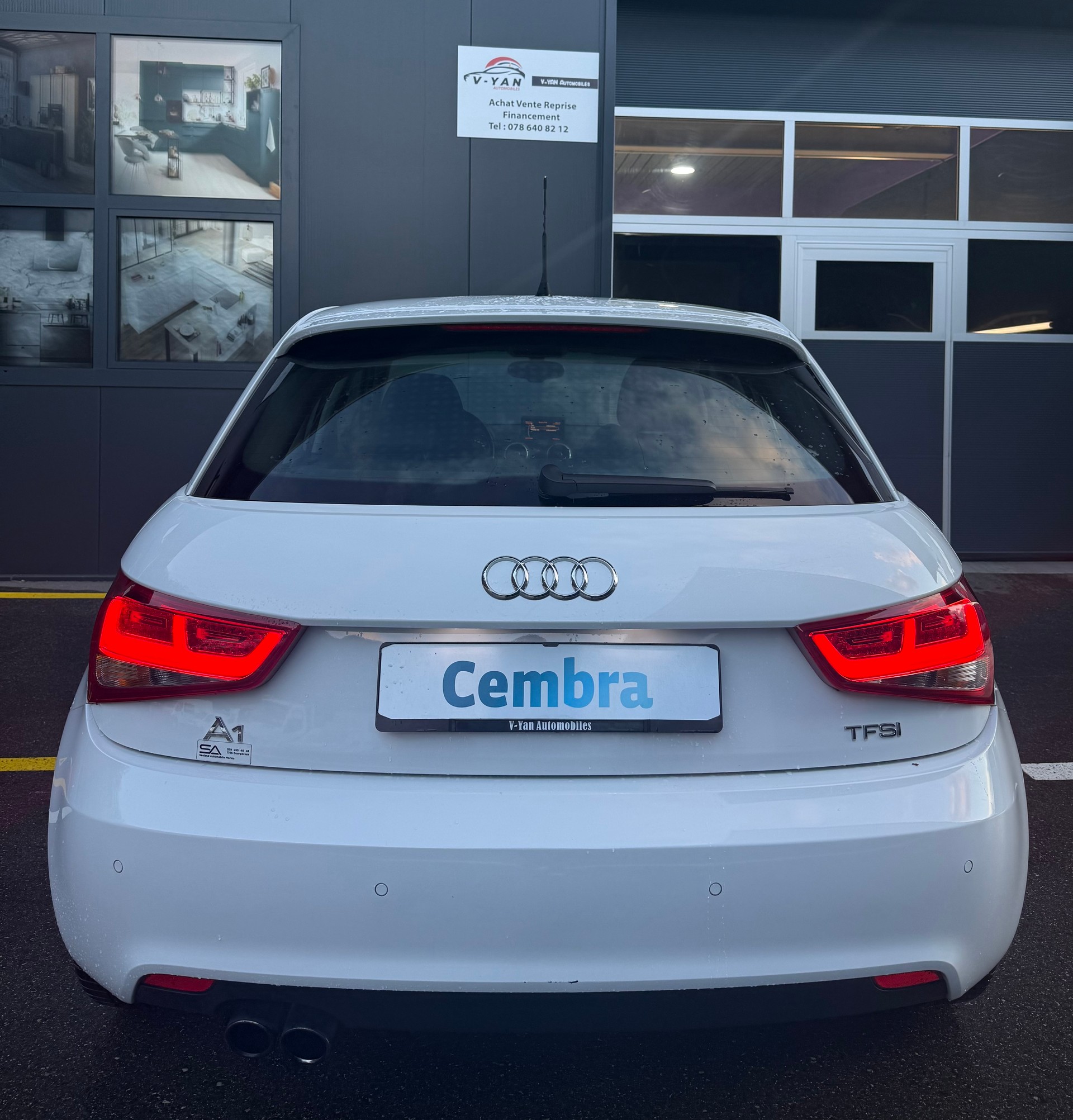 AUDI A1 Sportback 1.4 TFSI Ambition S-tronic-image-6