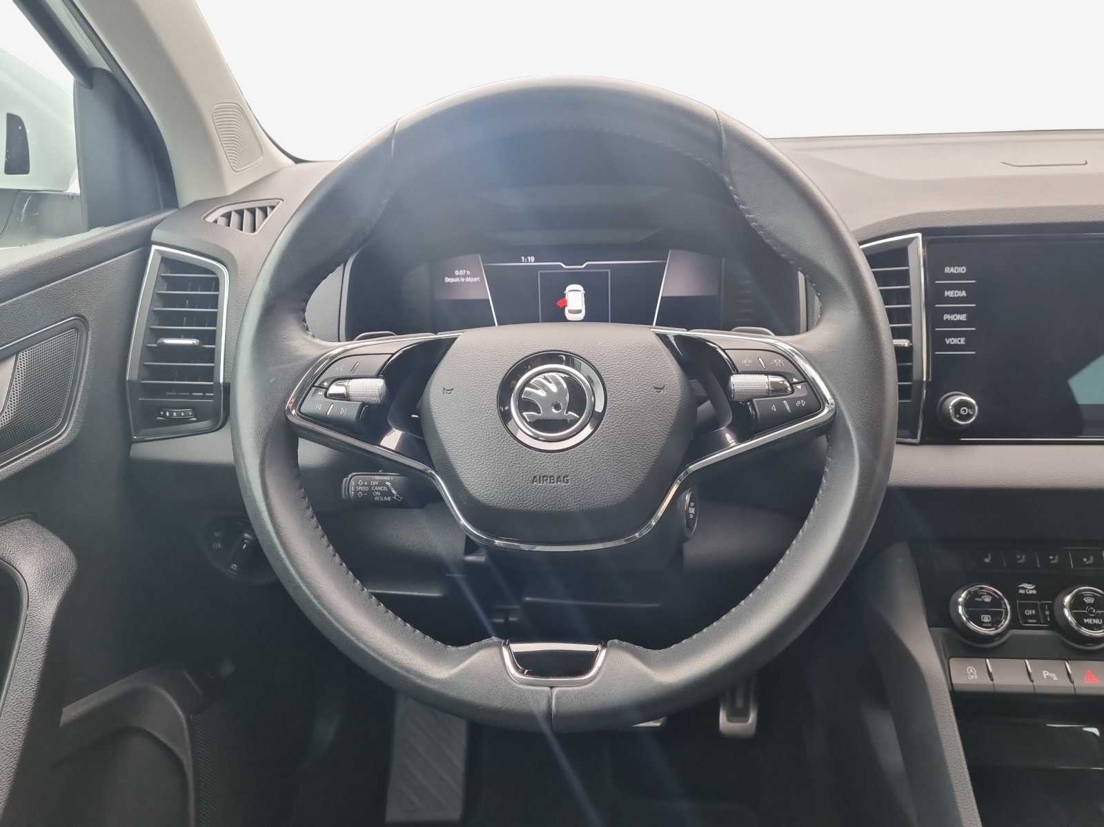 SKODA Karoq 1.5 TSI ACT Clever DSG-image-9