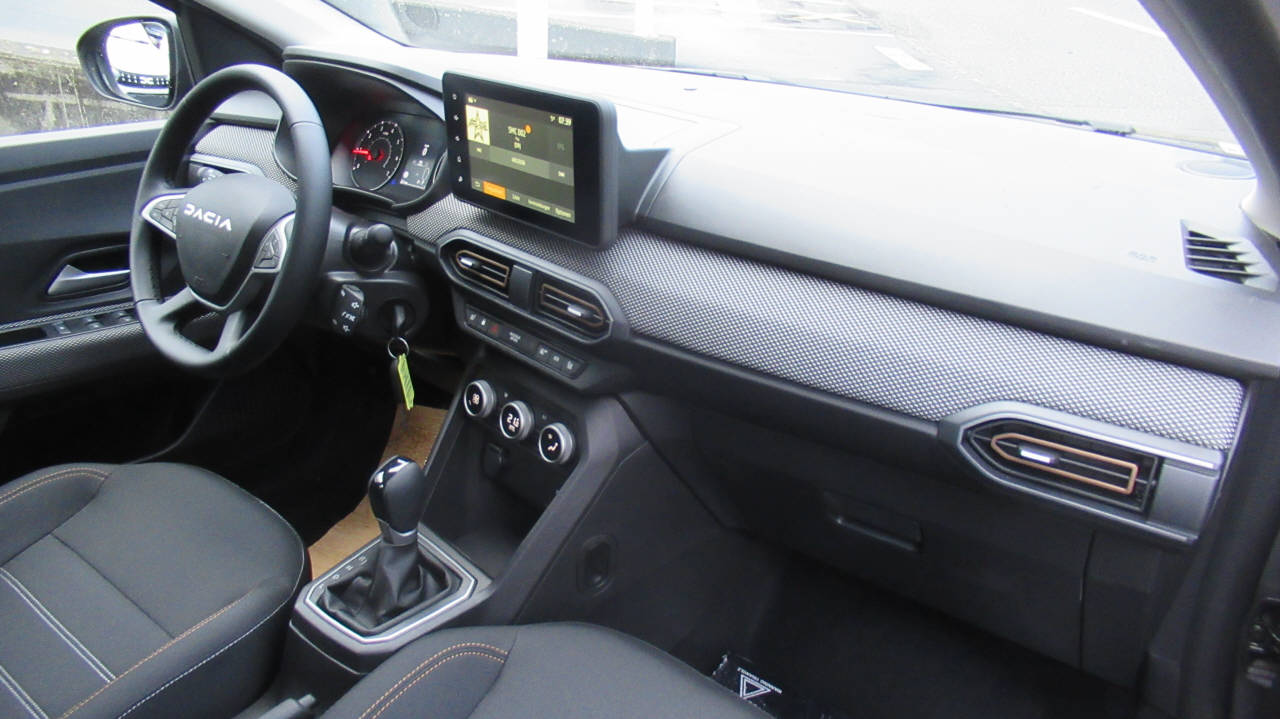 DACIA Sandero 1.0 TCe 90 Stepway Expression CVT-image-10