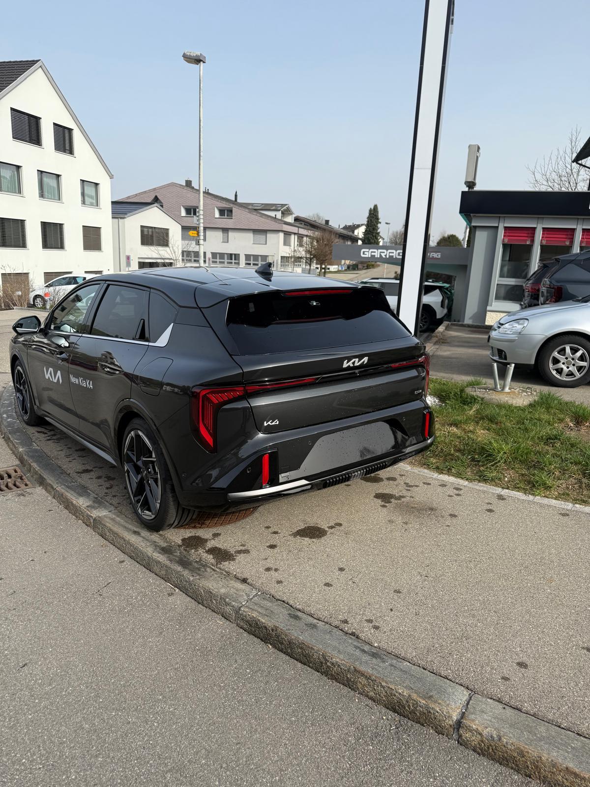 KIA K4 1.6 T-GDi GT-Line-image-5
