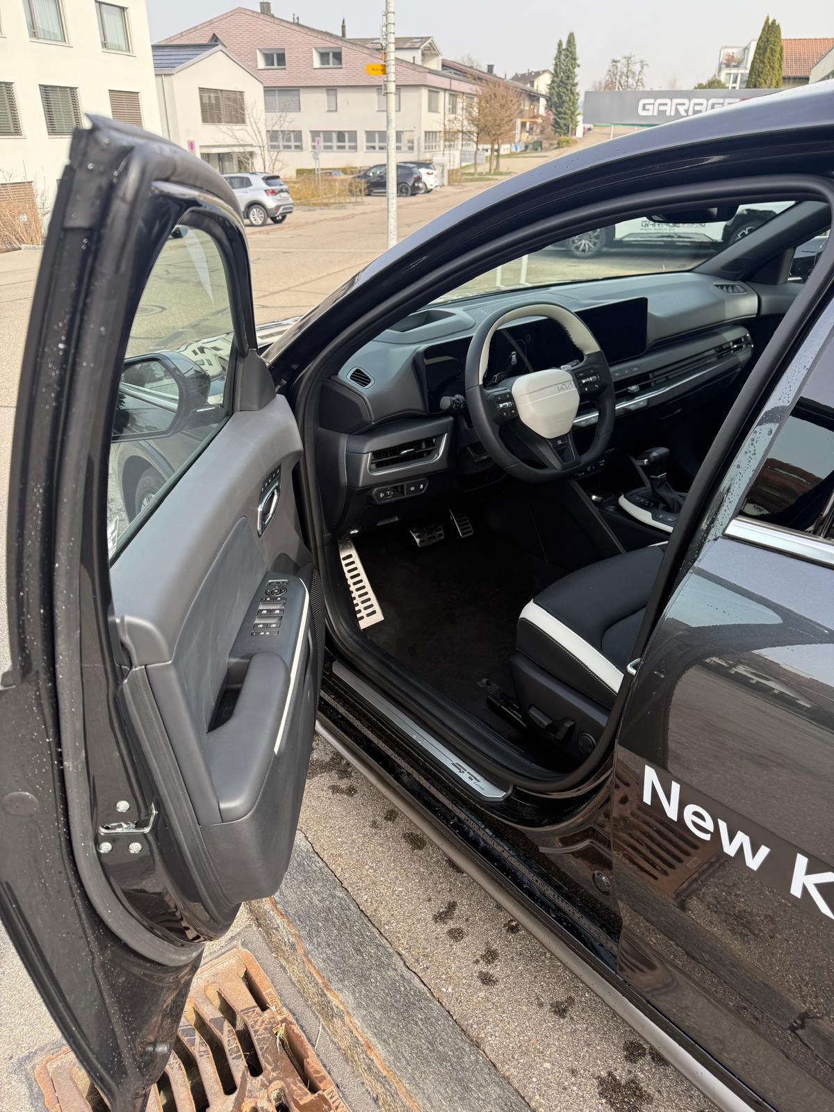 KIA K4 1.6 T-GDi GT-Line-image-9