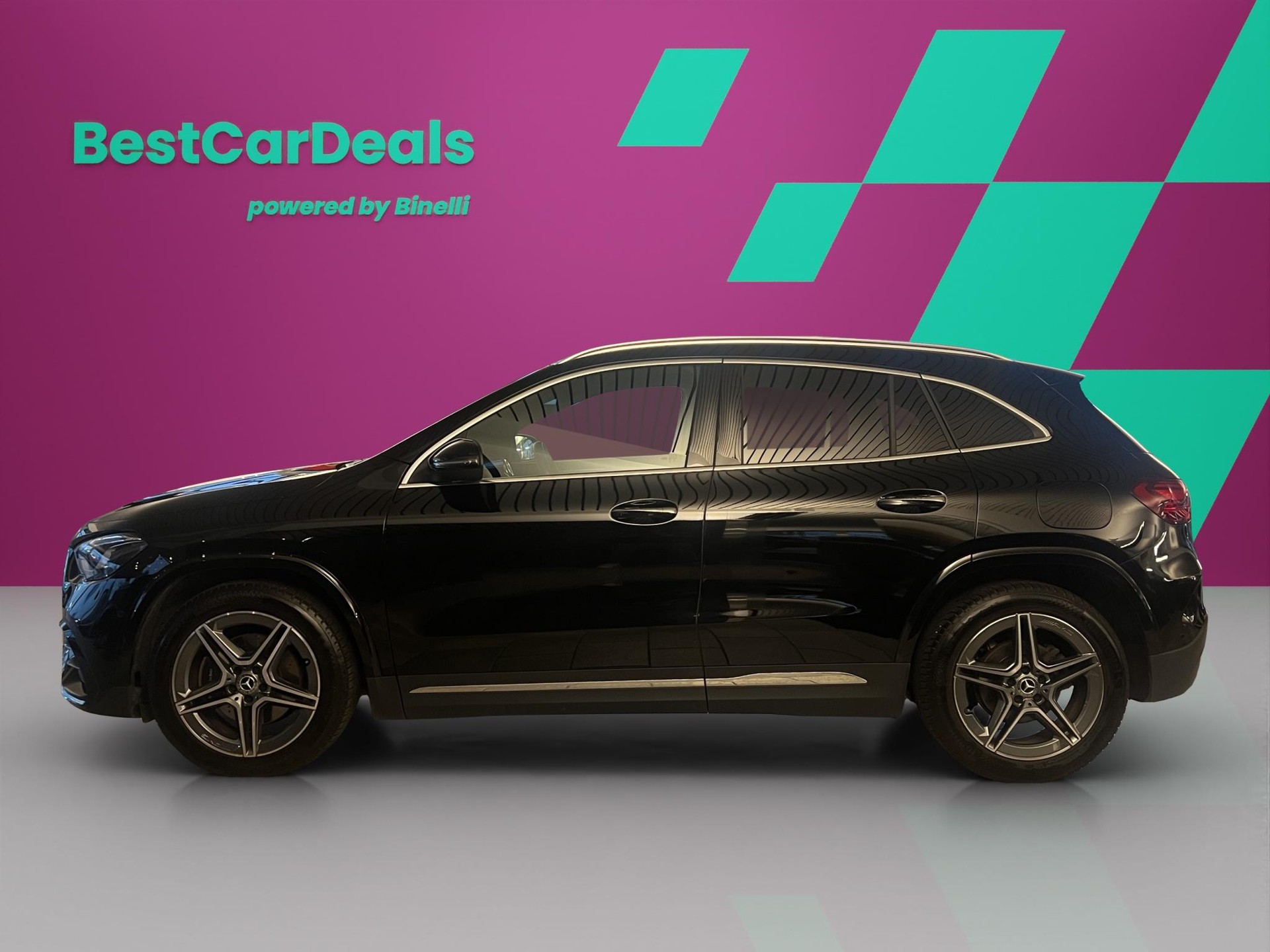 MERCEDES-BENZ GLA 200 d AMG Line-image-5