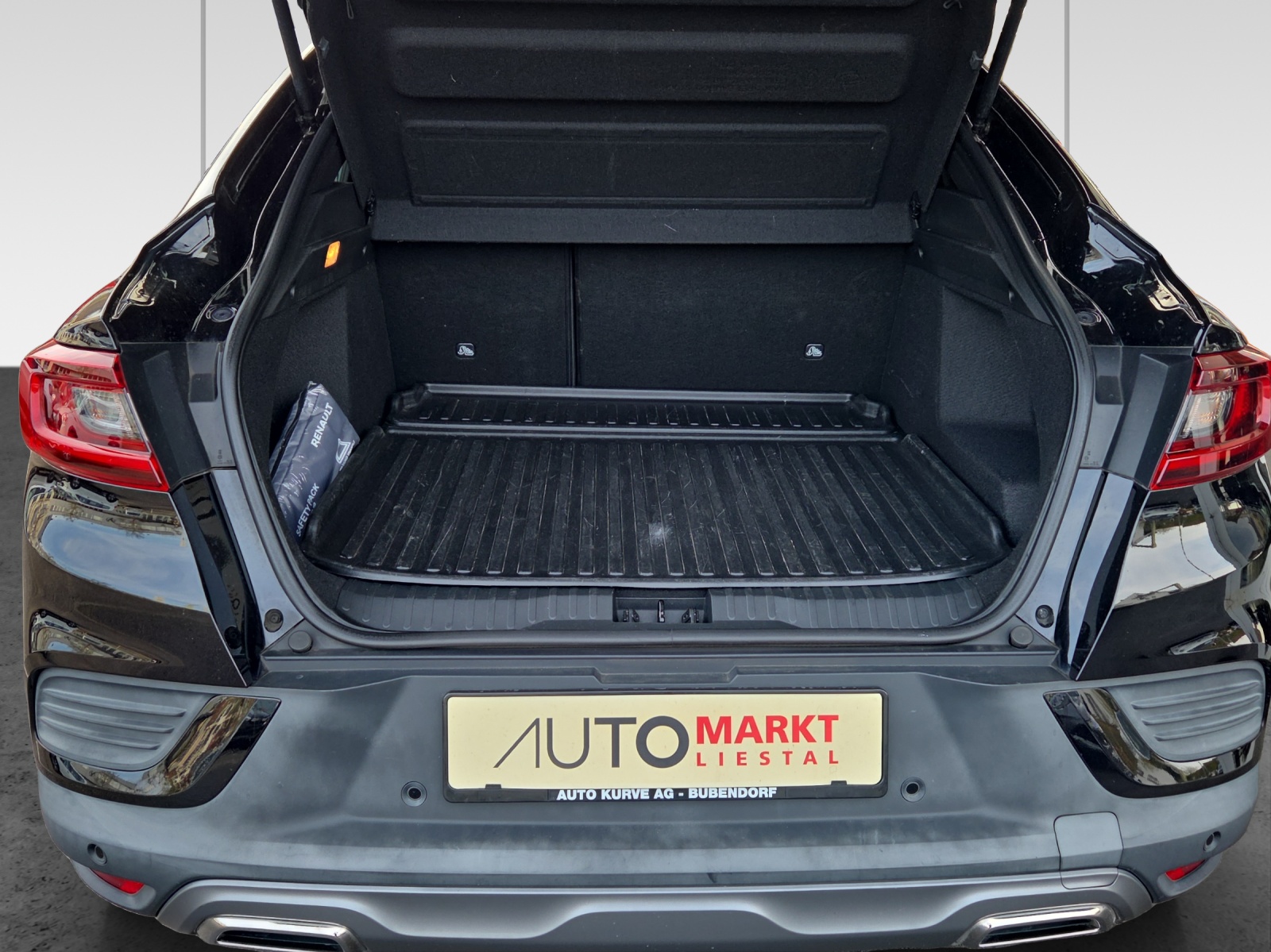 RENAULT Arkana 1.3 TCe R.S.Line EDC-image-12
