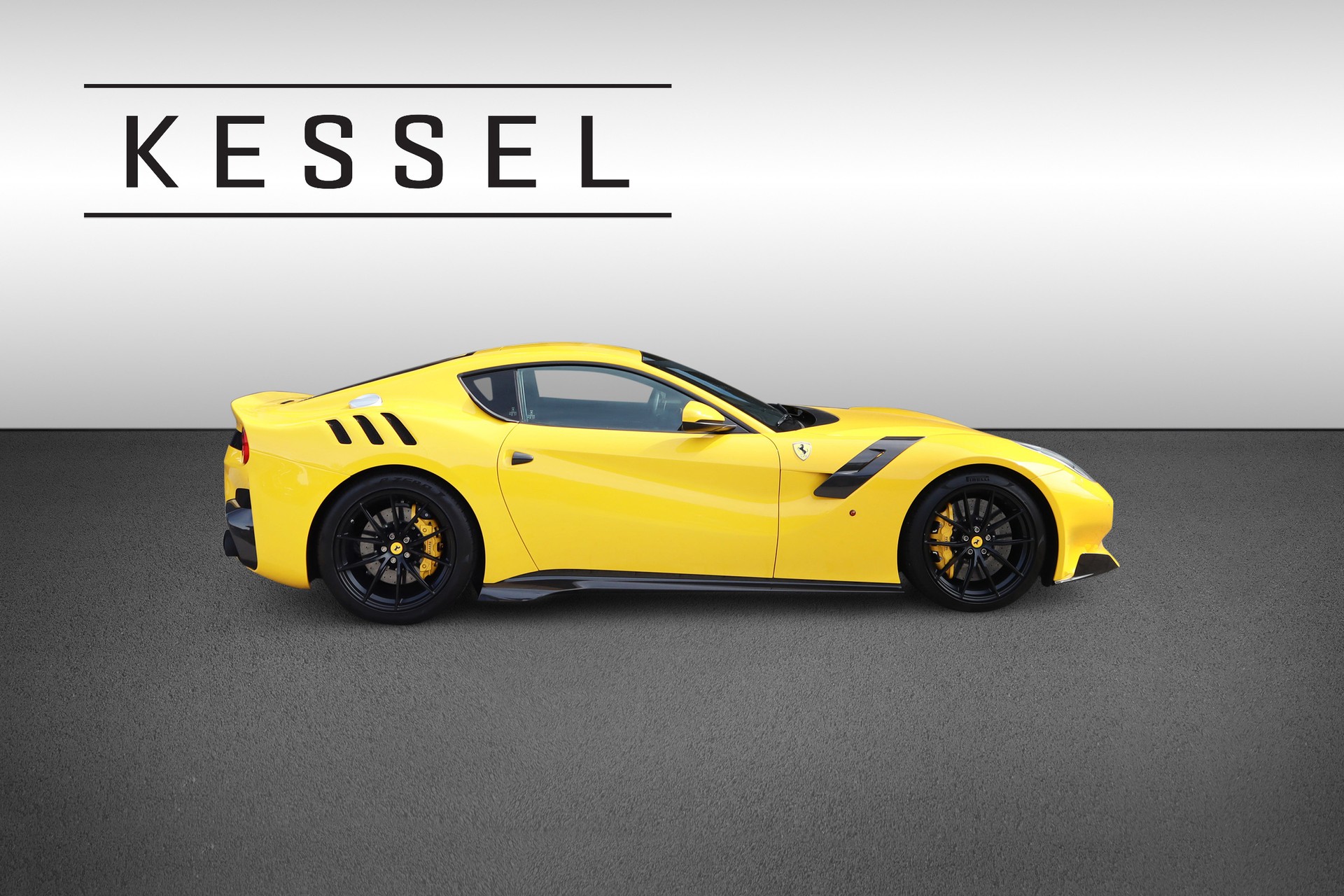 FERRARI F12 TDF-image-7