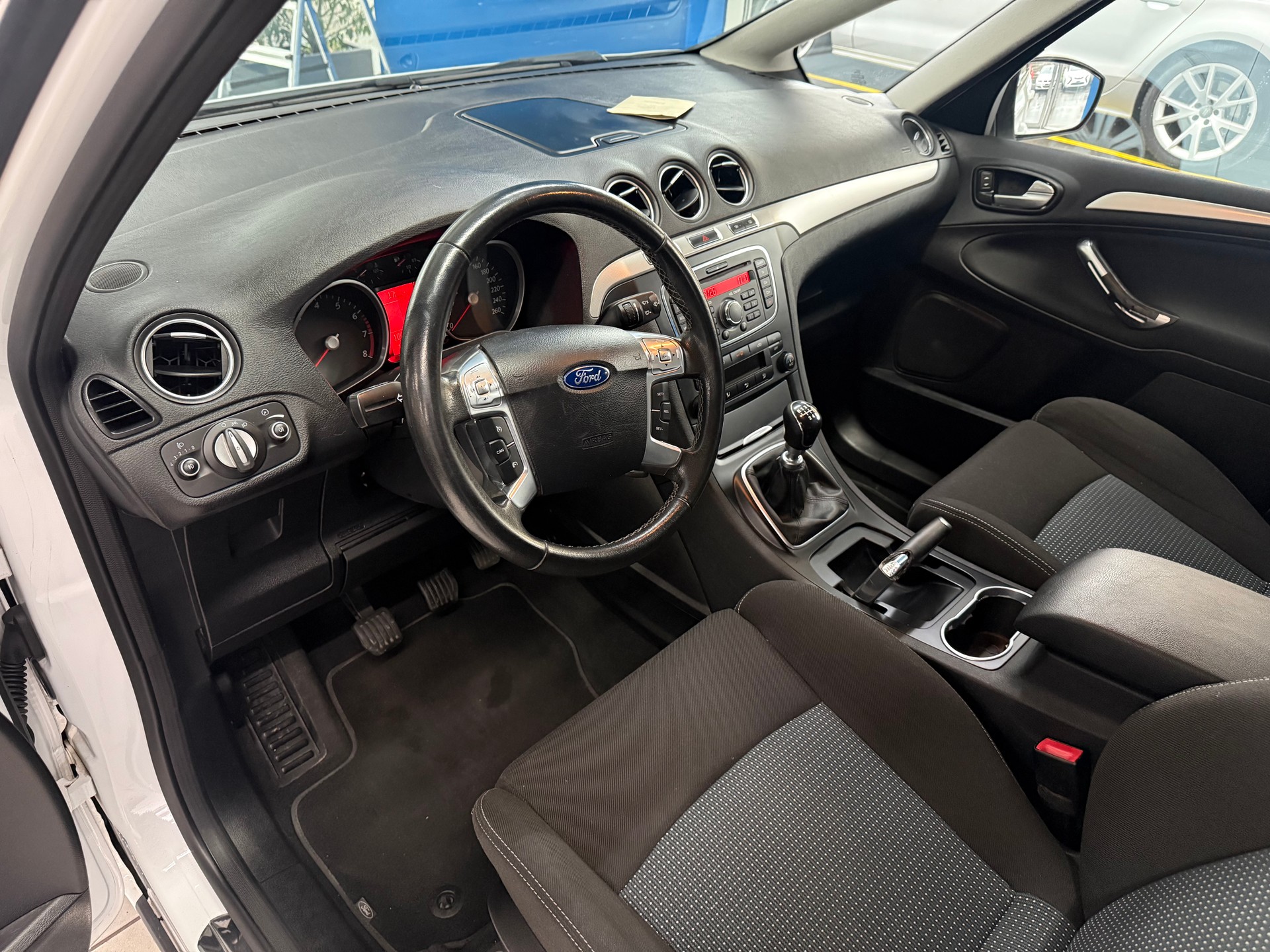 FORD S-Max 1.6 SCTi Carving-image-11