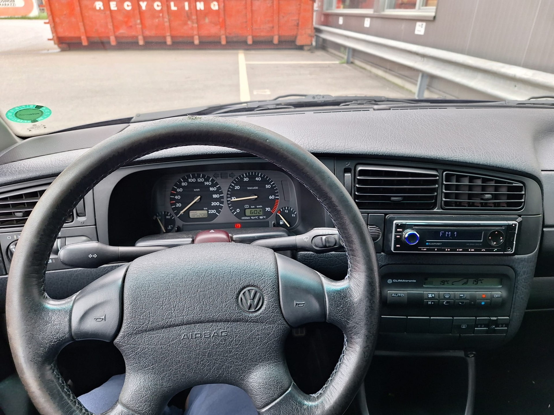 VW Golf 2000 GTI Edition-image-5