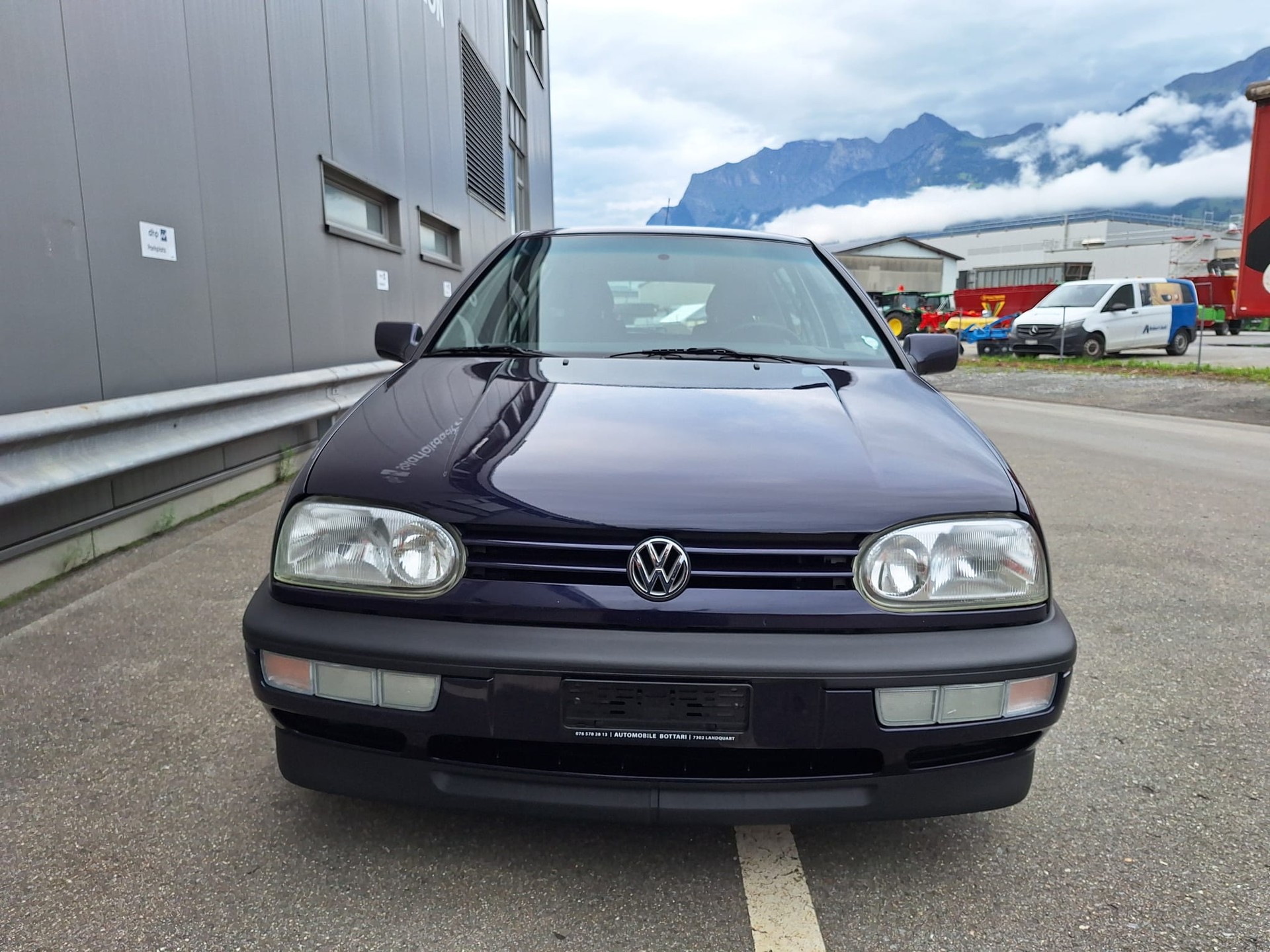 VW Golf 2000 GTI Edition-image-1